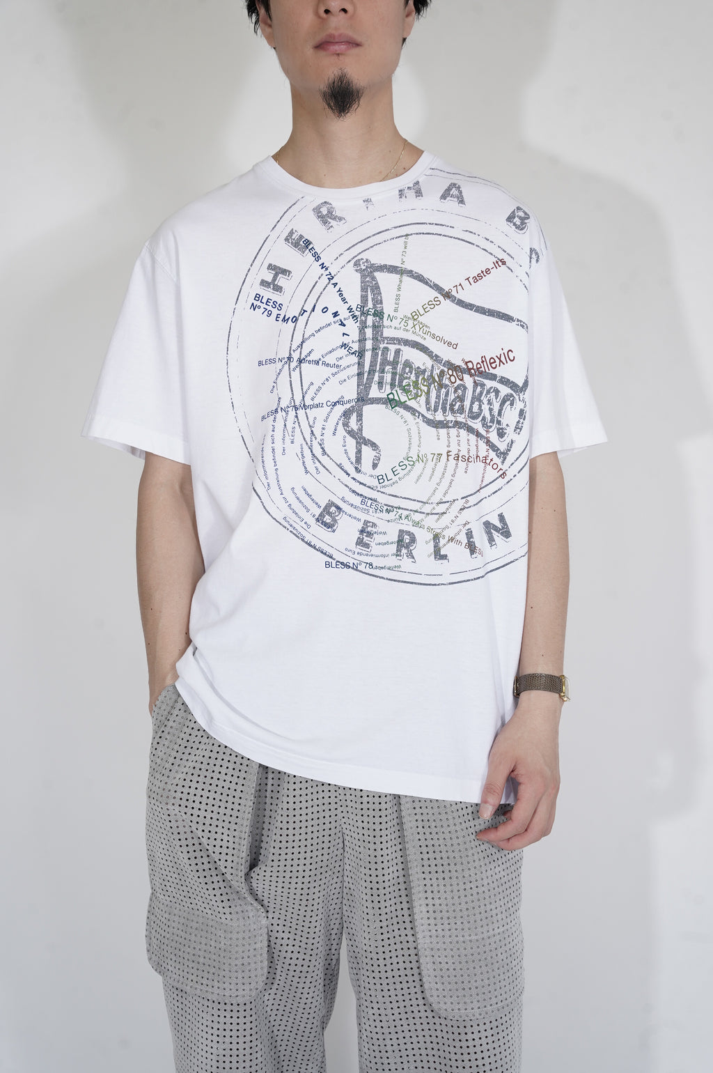 BLESS "Multicollection Vintage T-shirts" [WHITE 1]