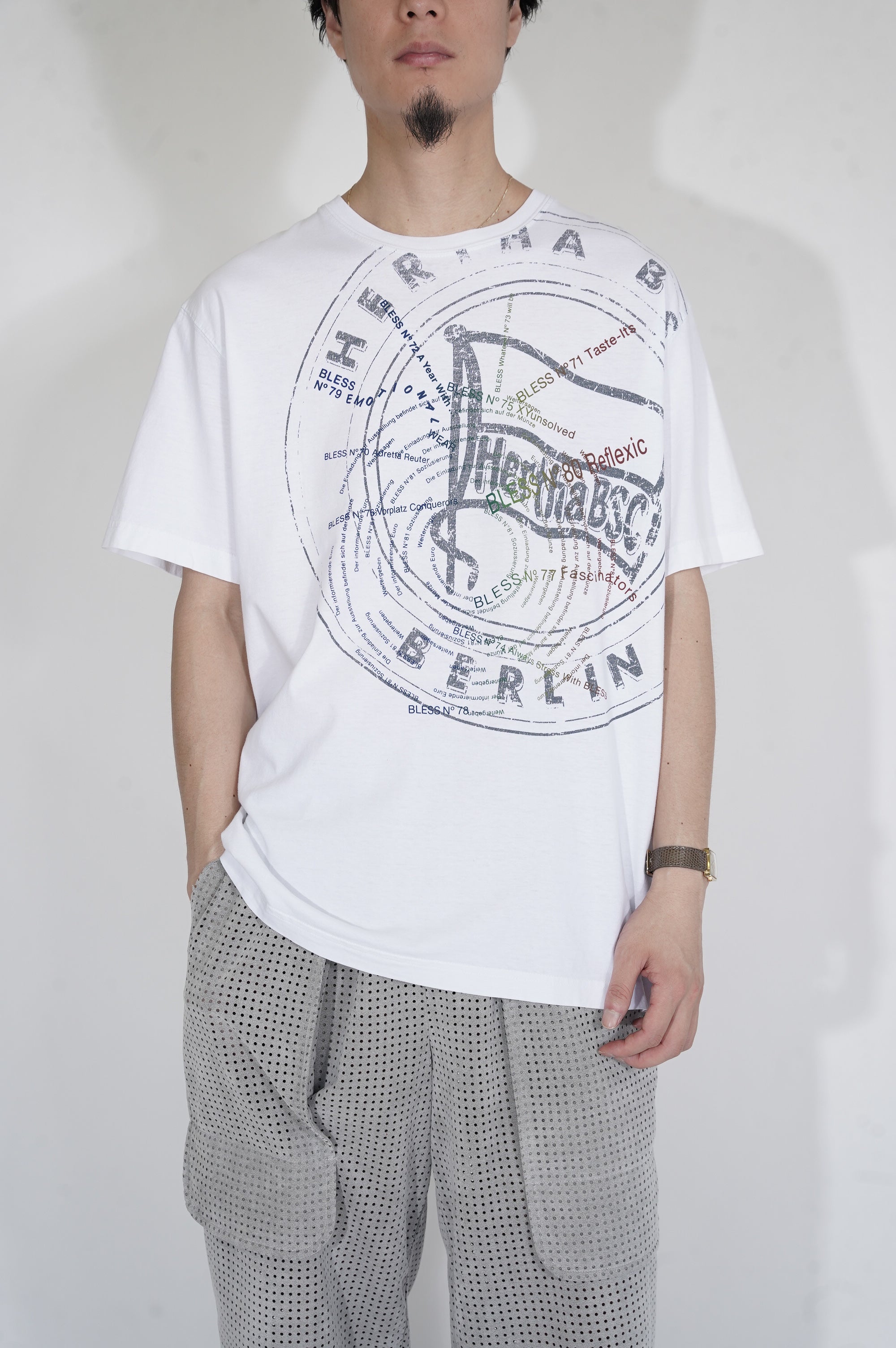 BLESS "Multicollection Vintage T-shirts" [WHITE 1]