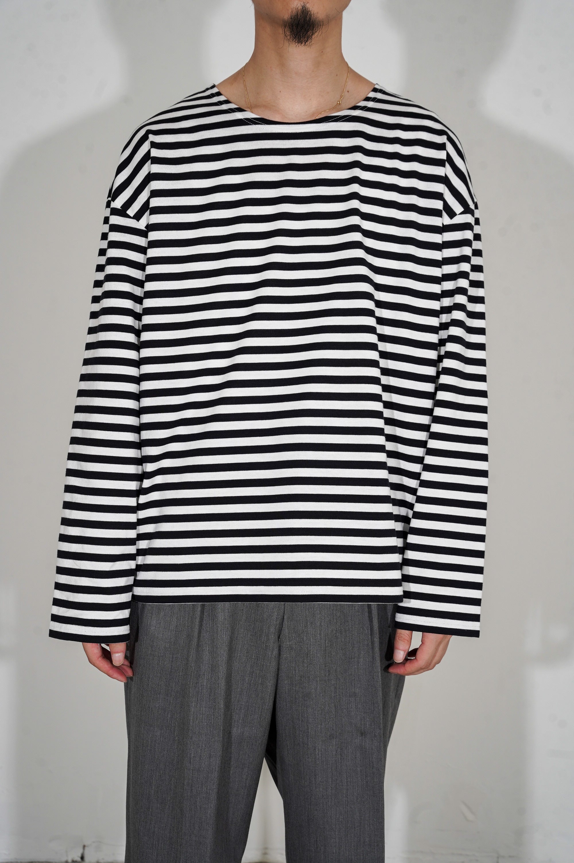 REVERBERATE "BORDER LONG T SHIRT" [BLACK]