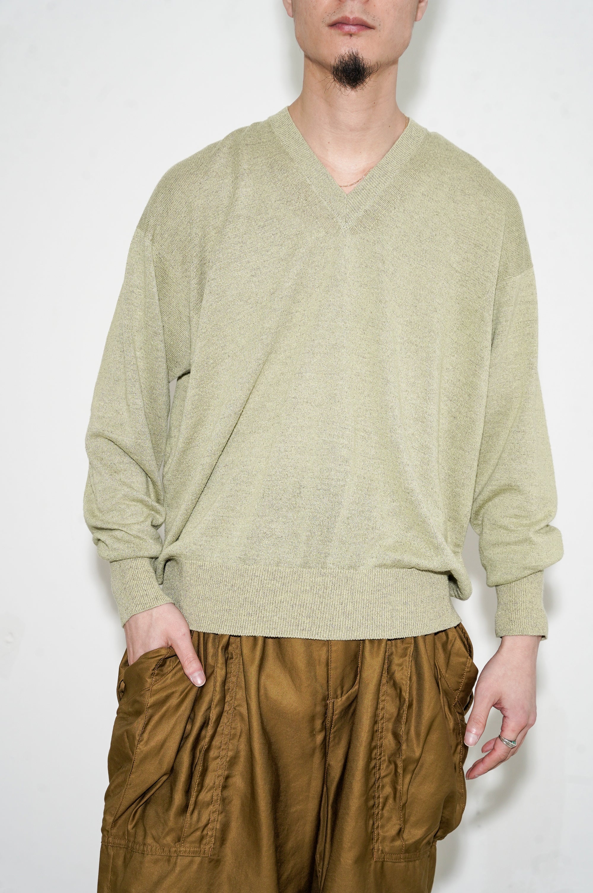 Olde H & Daughter "LINEN SILK PLAINE STITCH V NECK" [MEADOW]