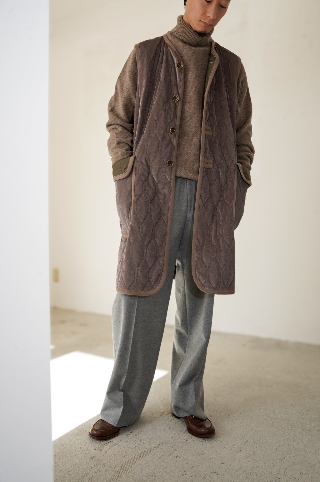 m's braque "SILK LOFT QUILTING CAR LONG VEST" ［MOCHA］