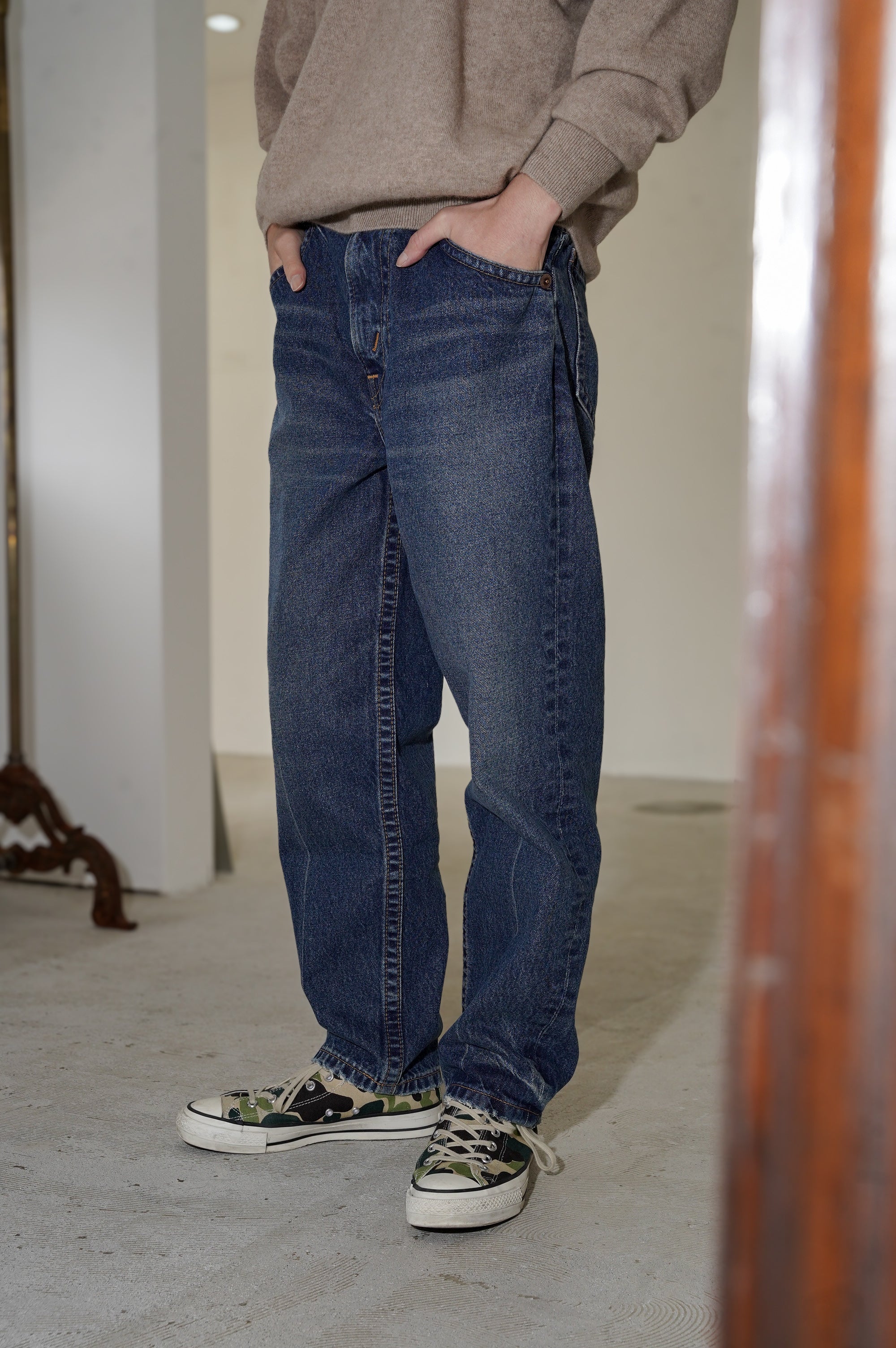 KOOKY ZOO "SLIM DENIM PANTS" [WASHED BLUE]