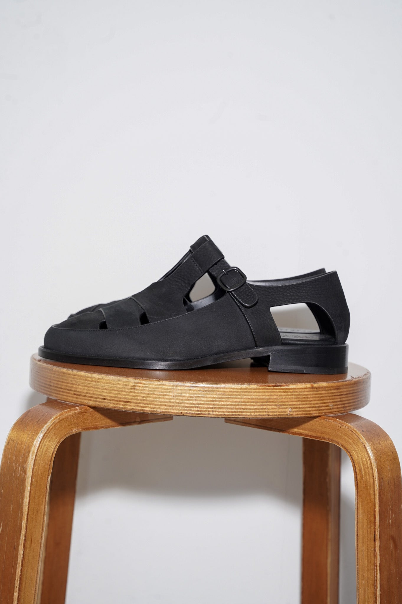 HEREU "Besso" [BLACK]
