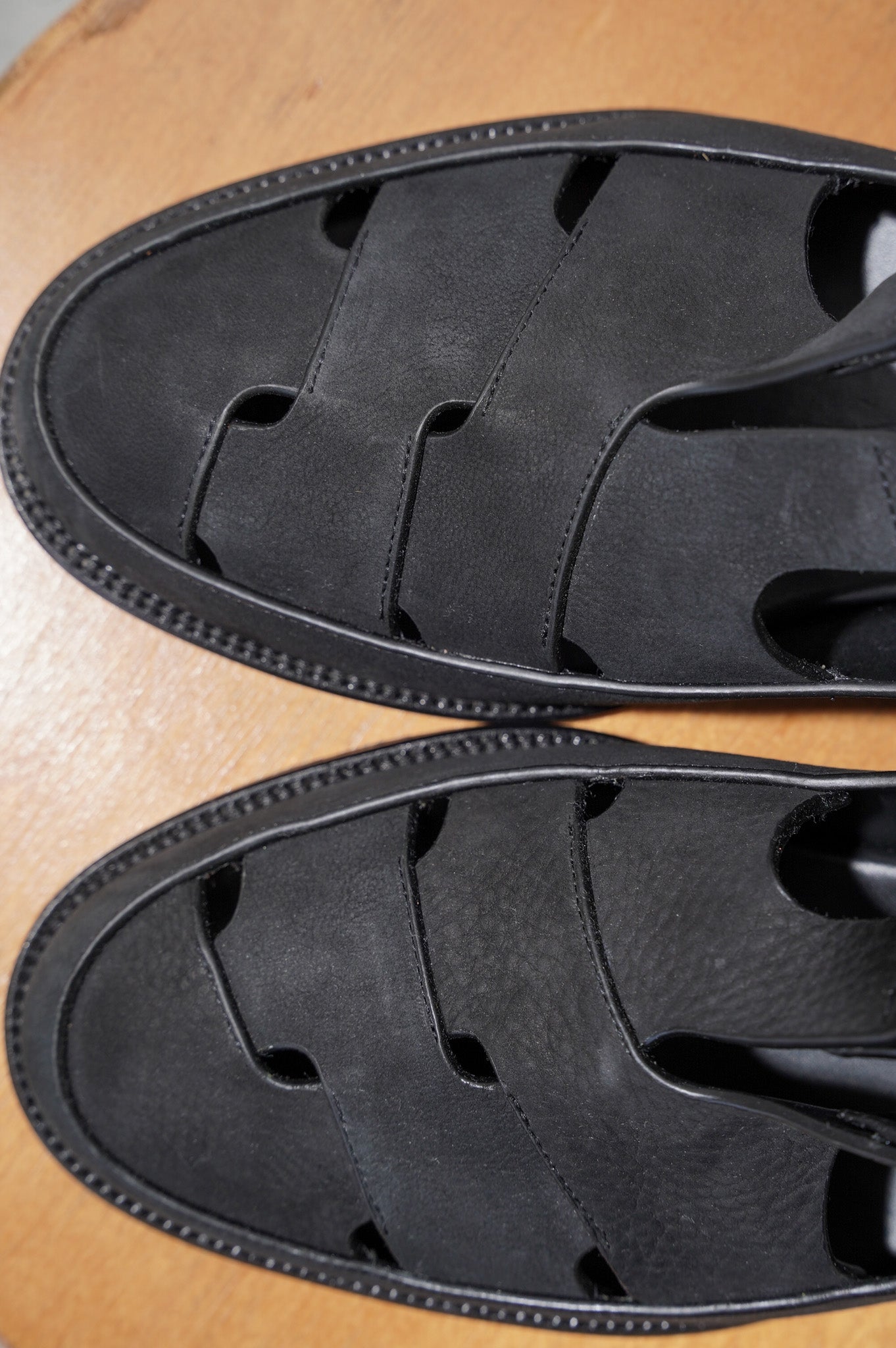HEREU "Besso" [BLACK]