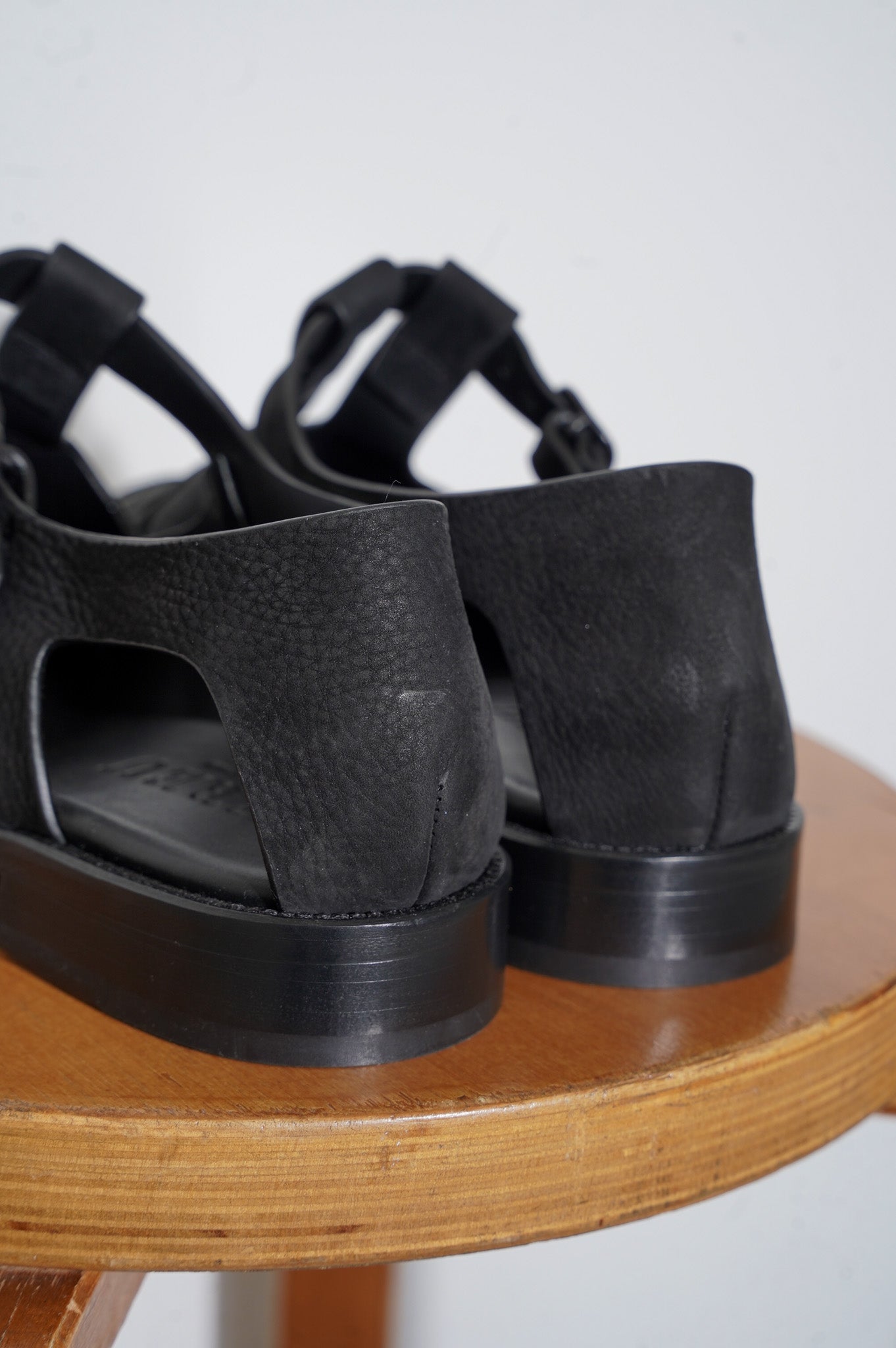 HEREU "Besso" [BLACK]