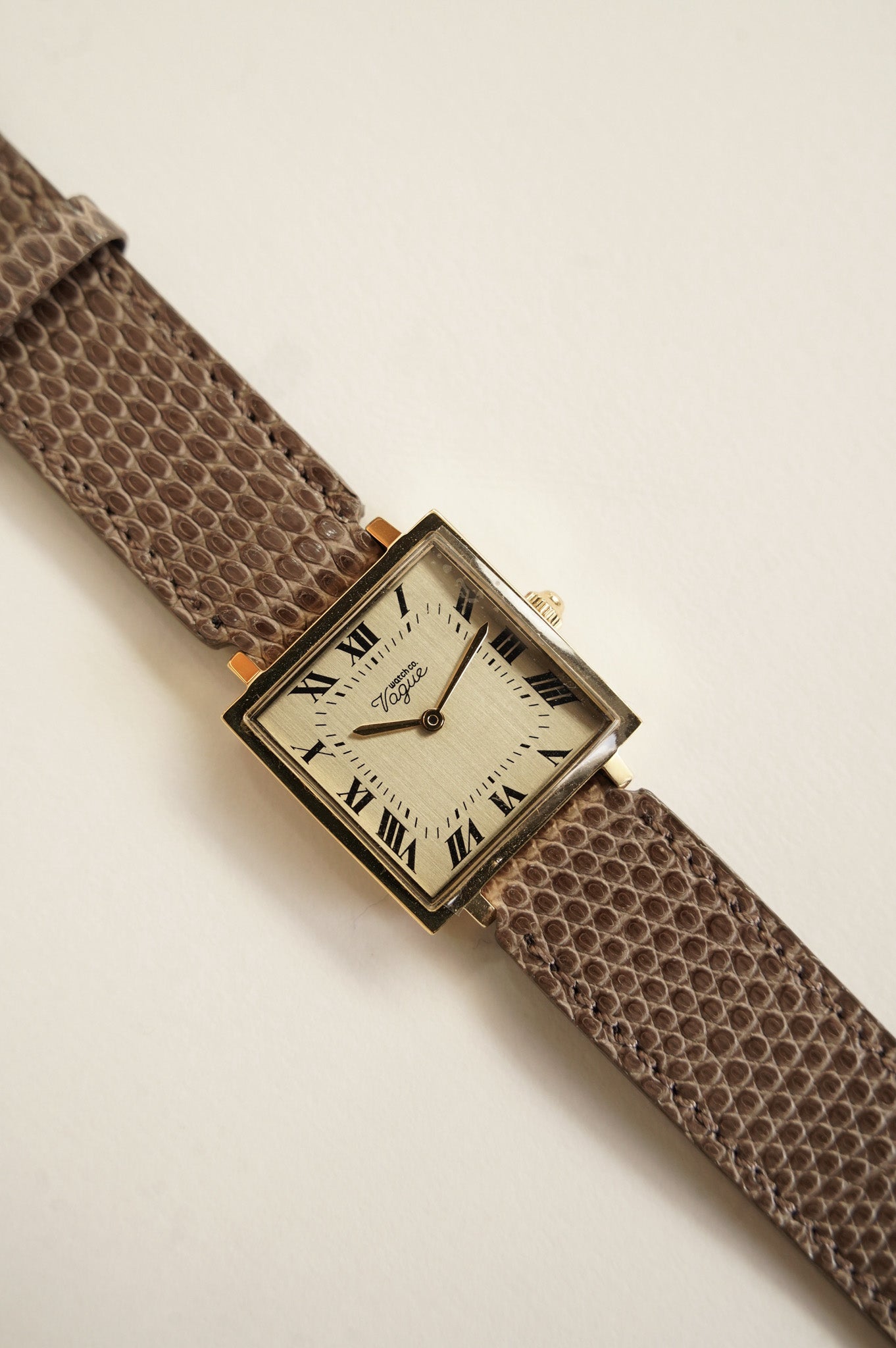 VAGUE WATCH co. Ex "CARRE" [GRAY]