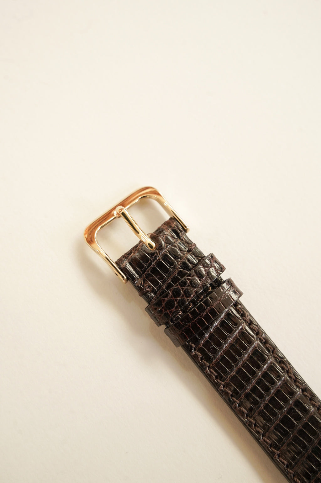 VAGUE WATCH co. Ex "CARRE" [D.BROWN]