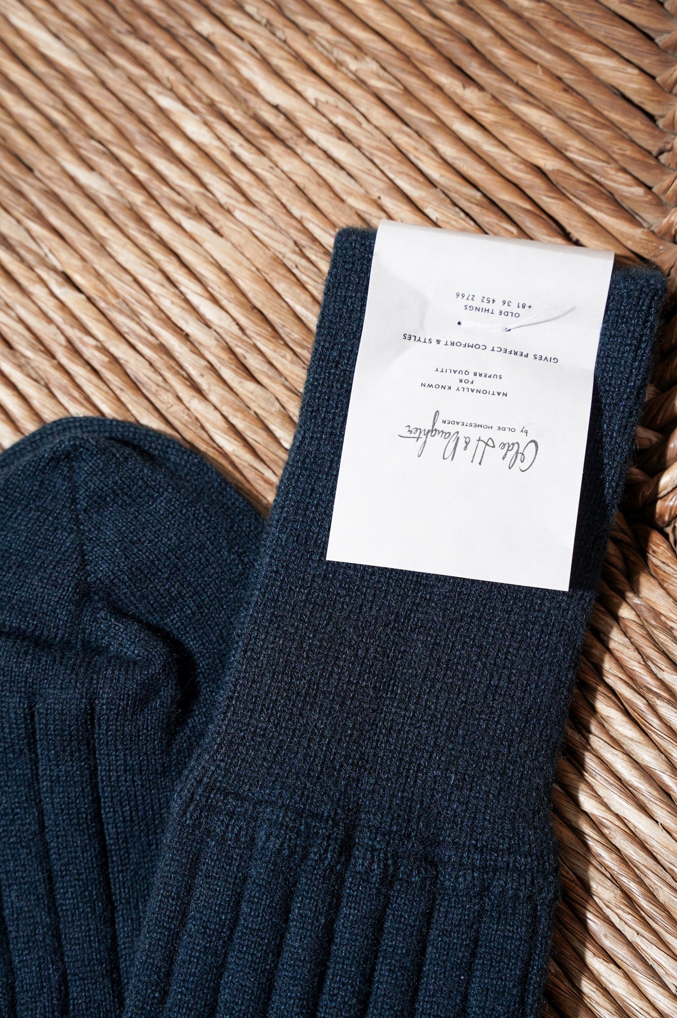 Olde H & Daughter "CASHMERE RIB SOCKS"