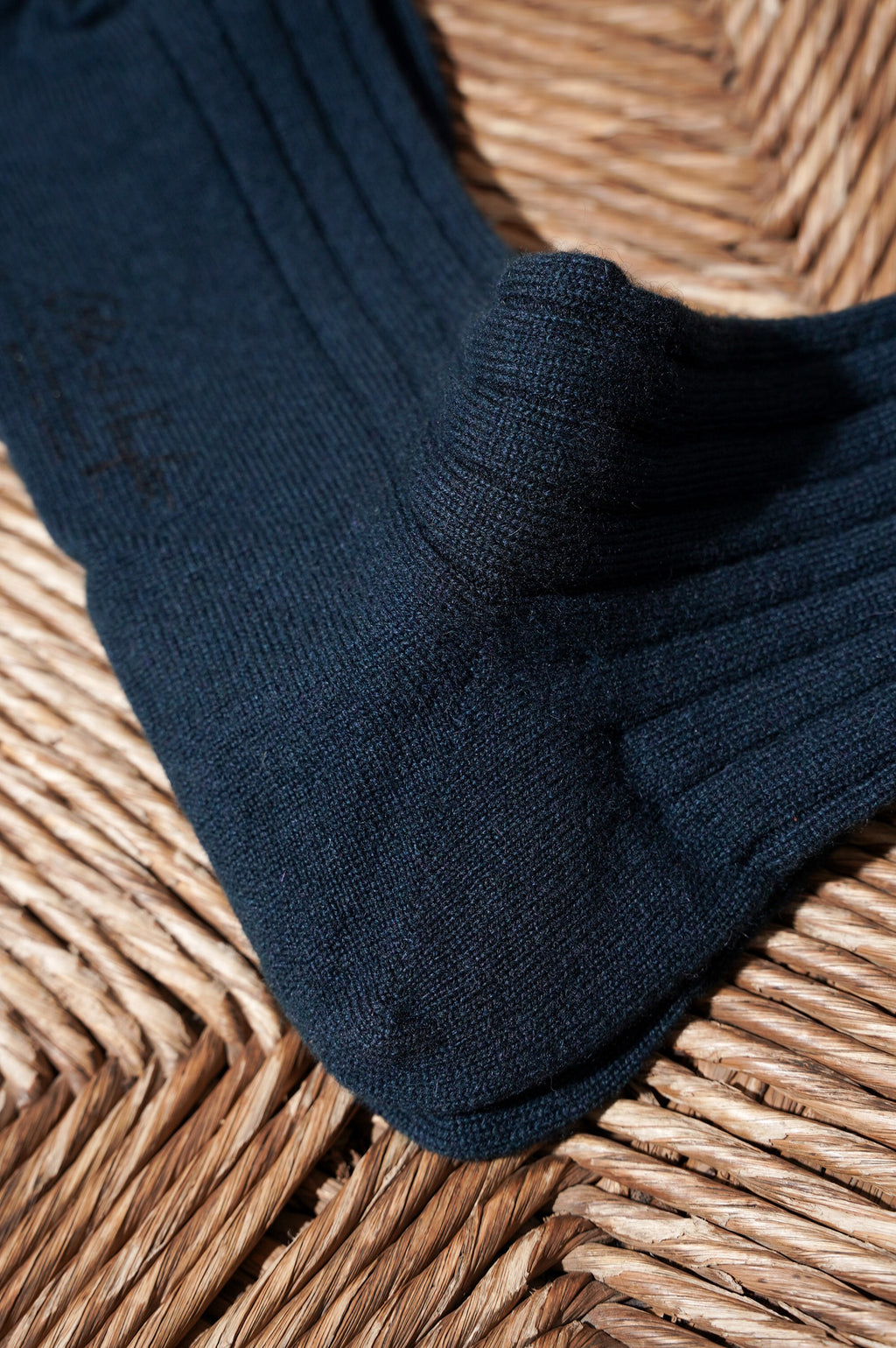 Olde H & Daughter "CASHMERE RIB SOCKS"