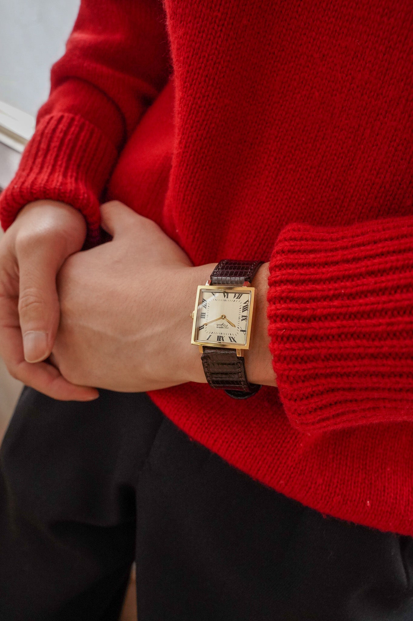 VAGUE WATCH co. Ex "CARRE" [D.BROWN]