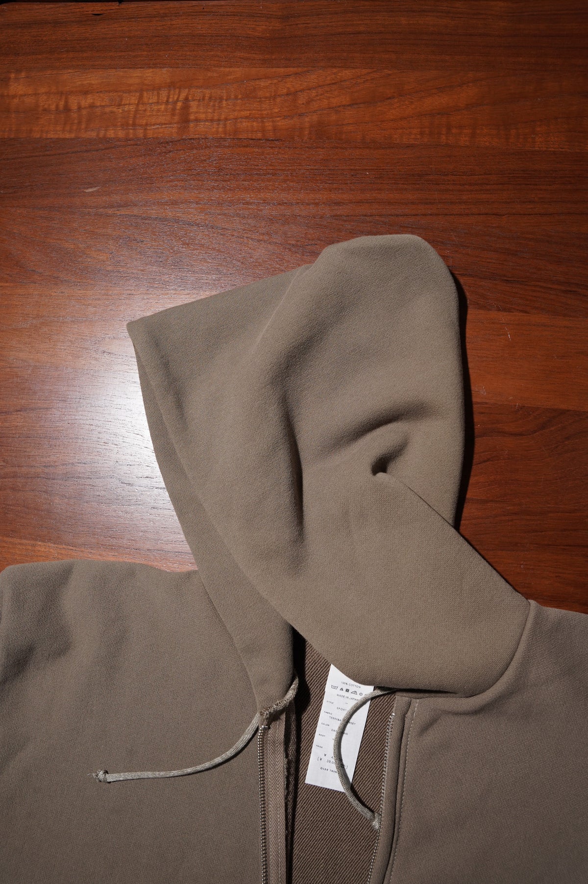 YE OLDE AND NEWMAN "HOODED FULL ZIP TOP" [DARK KHAKI]