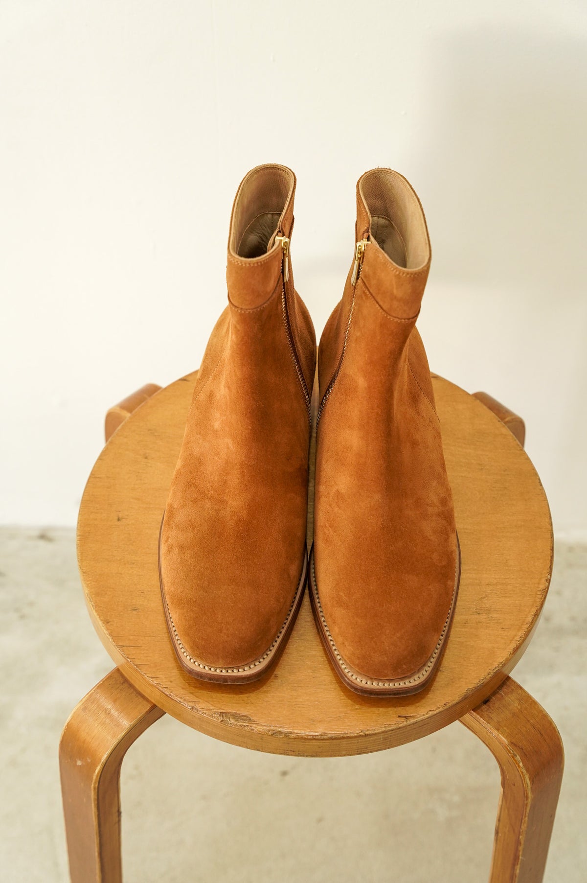 Post Production "Side Zip Boots" [Camel]