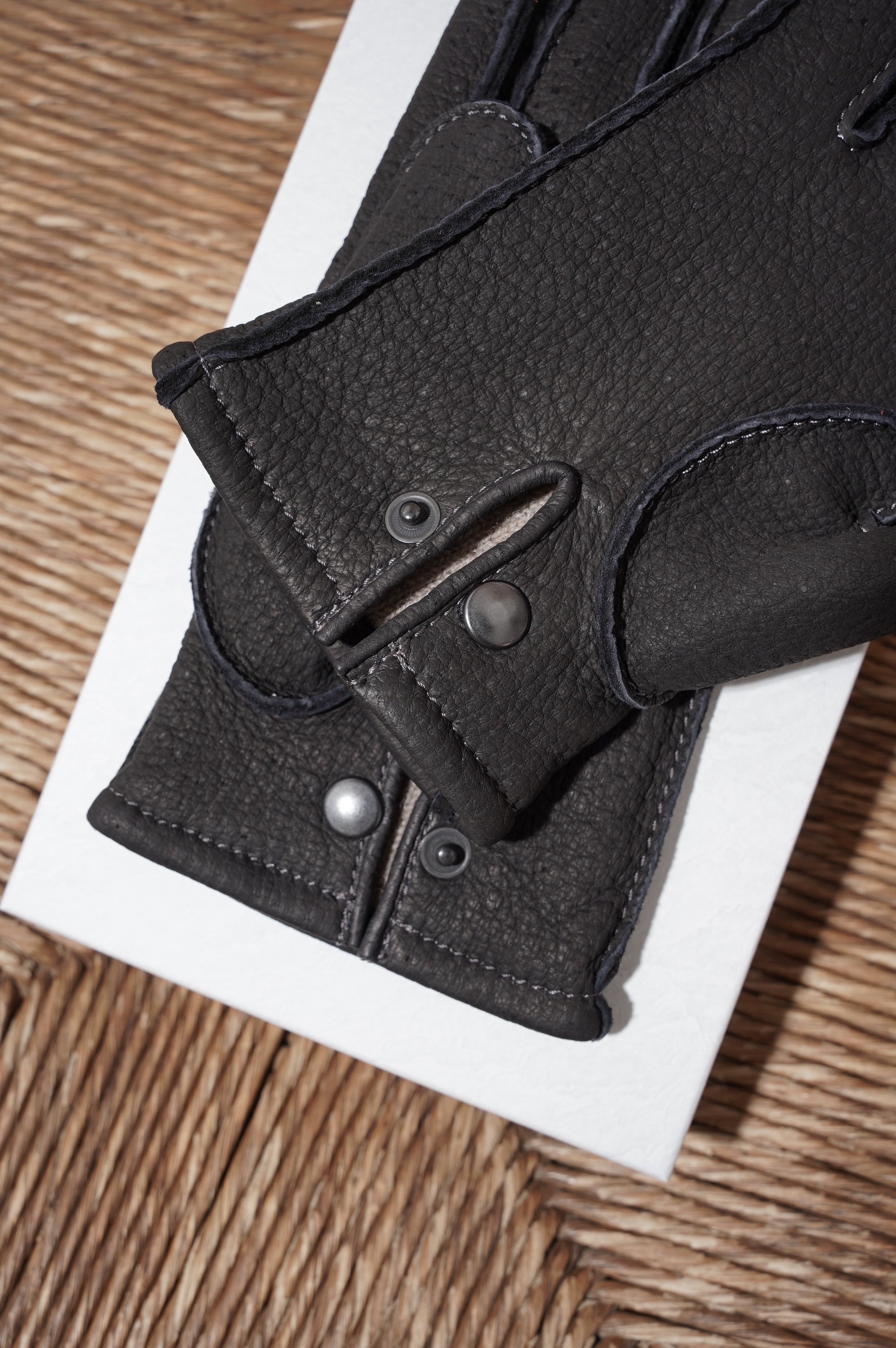 Post Production "Country Gloves" [BLACK]