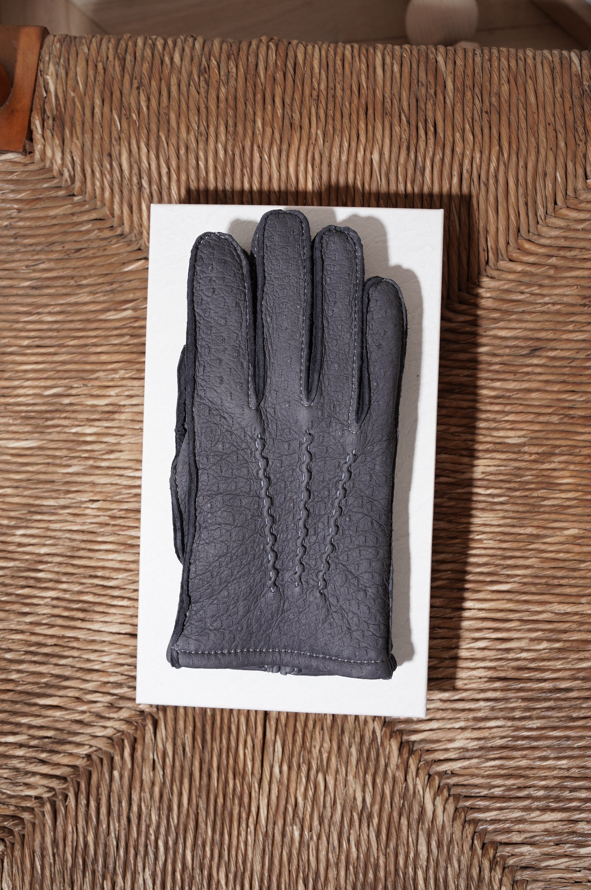 Post Production "Country Gloves" [Ice Gray]