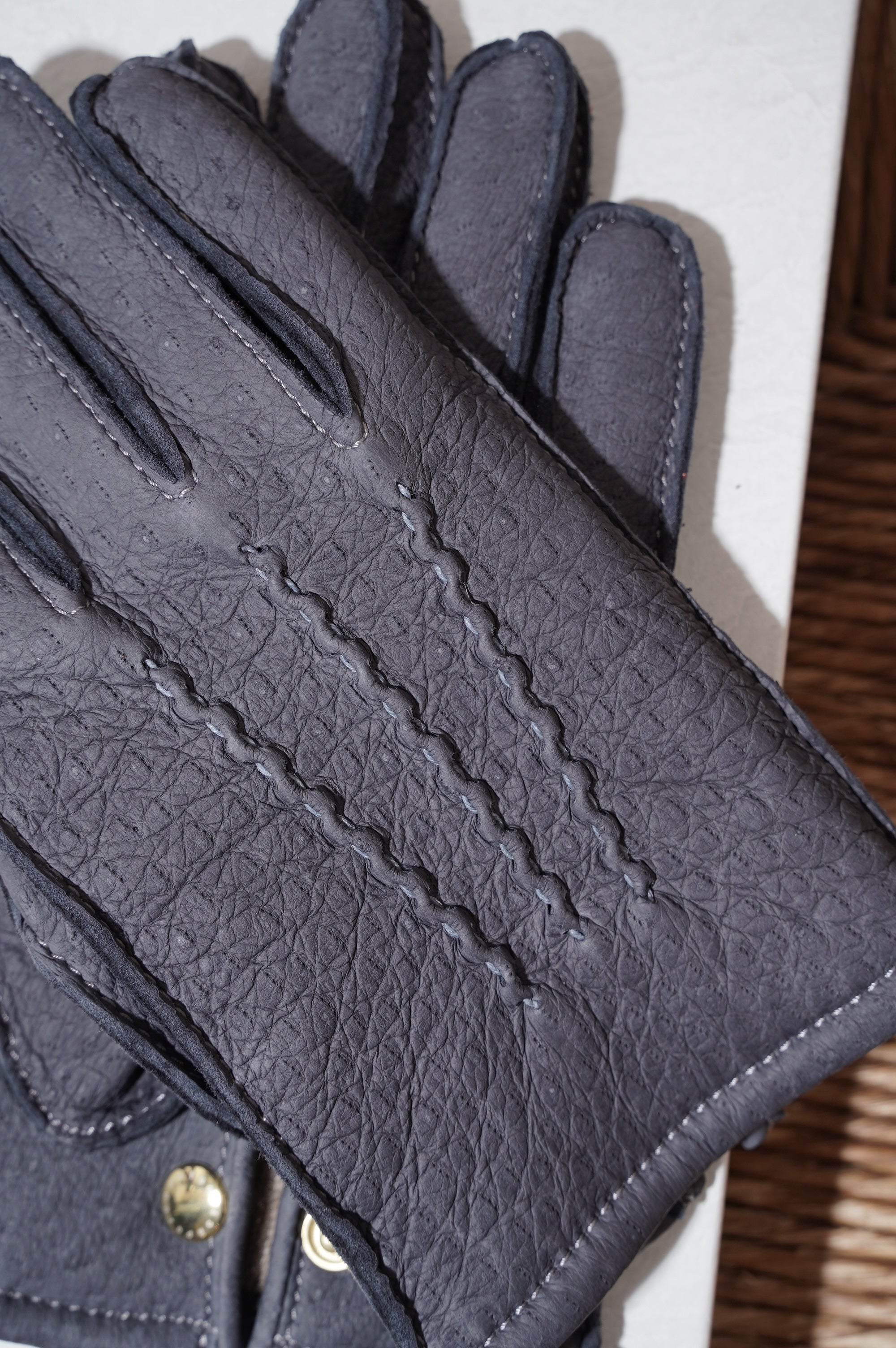 Post Production "Country Gloves" [Ice Gray]