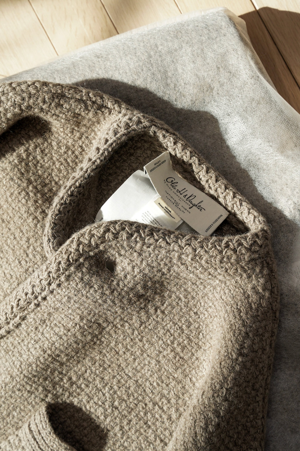 Olde H & Daughter "Slub Cashmere JK"