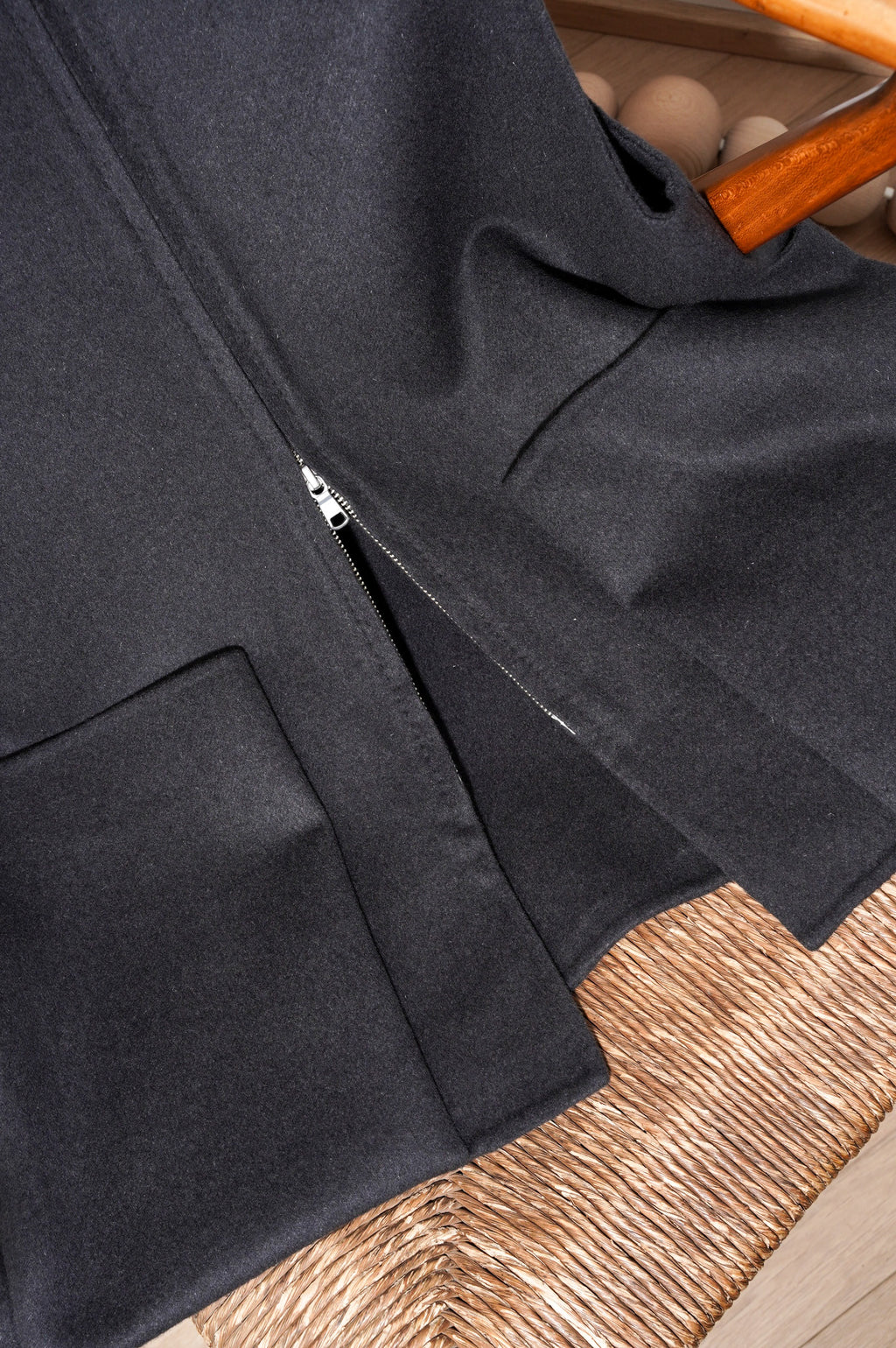 MAATEE&SONS "W Face Zip Vest" [CHARCOAL]