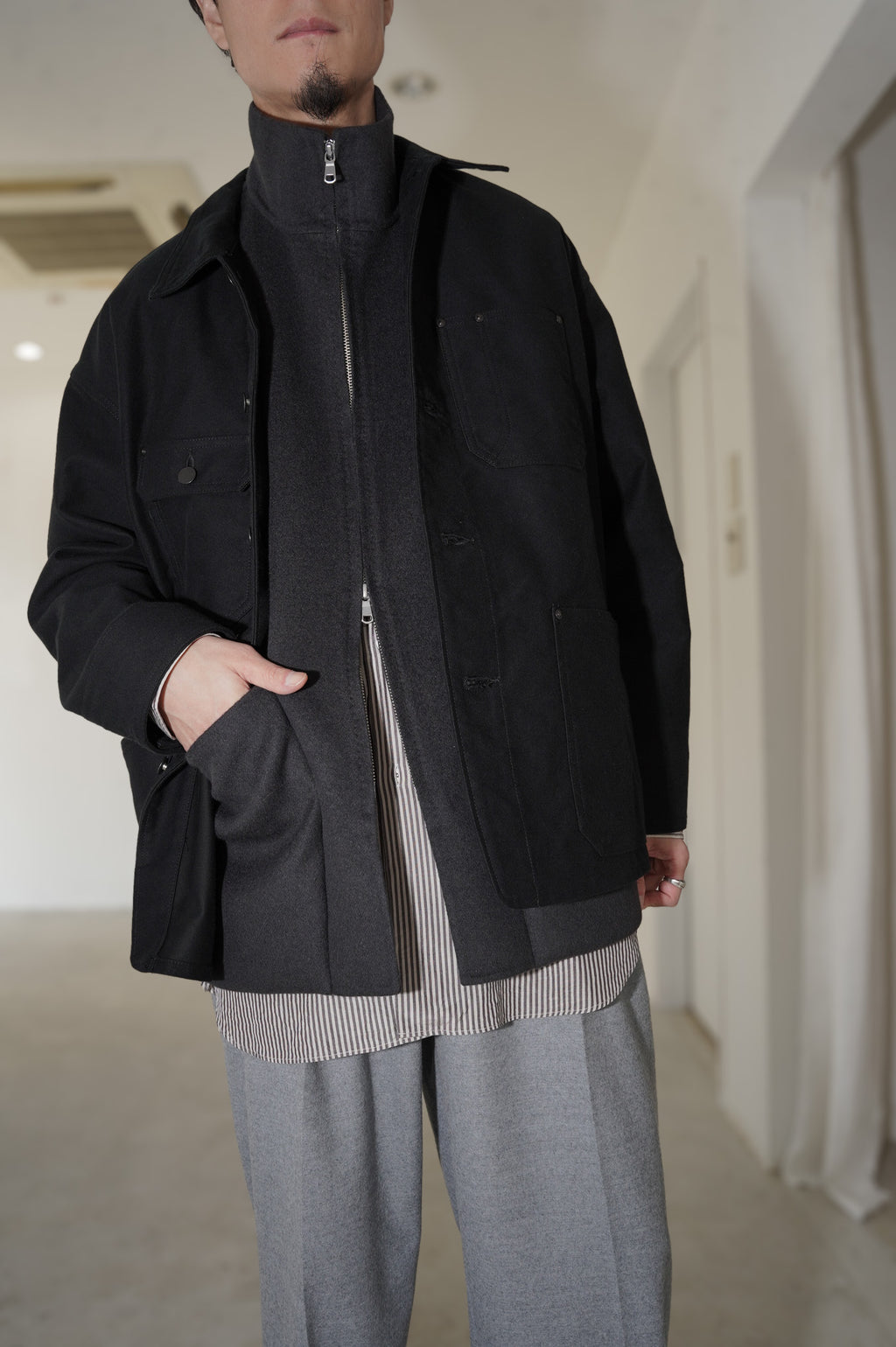 MAATEE&SONS "W Face Zip Vest" [CHARCOAL]