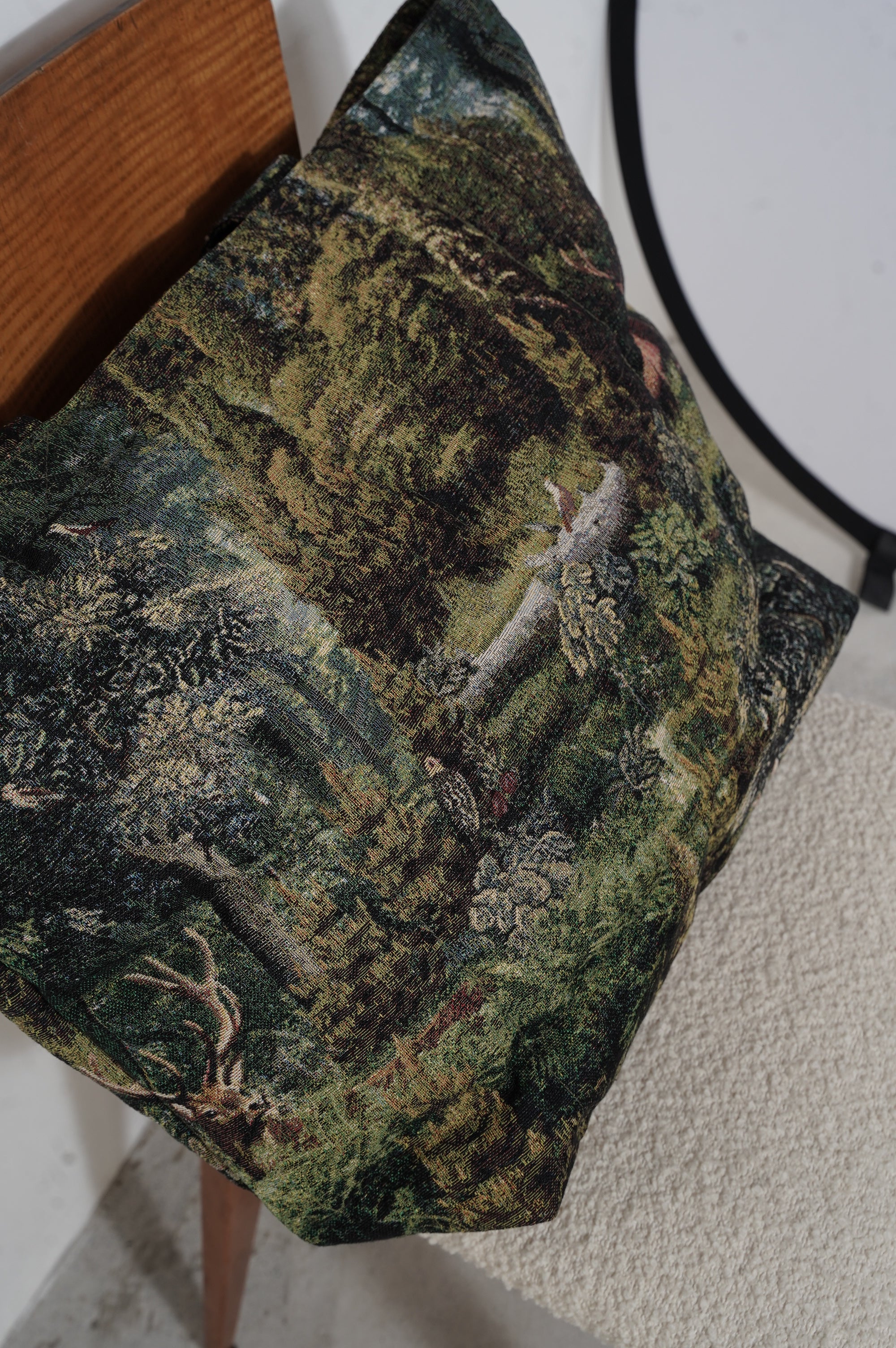 BLESS "DOWNBAG FOREST ANIMAL GOBELIN"