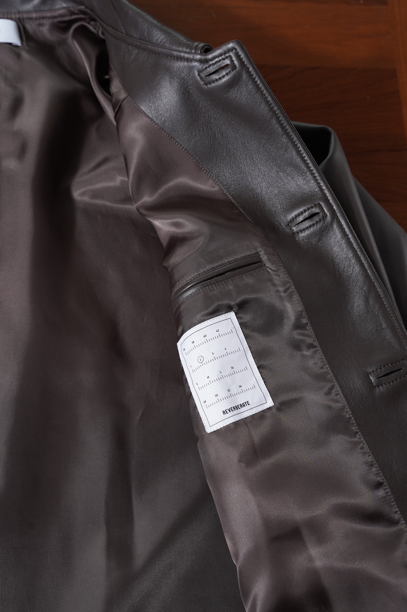 REVERBEARTE "TAILORED LEATHER JACKET"