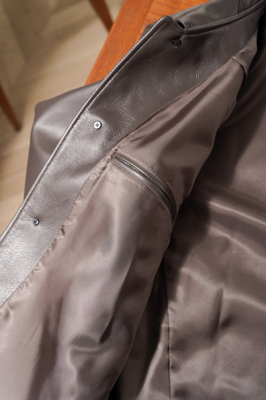REVERBEARTE "TAILORED LEATHER JACKET"