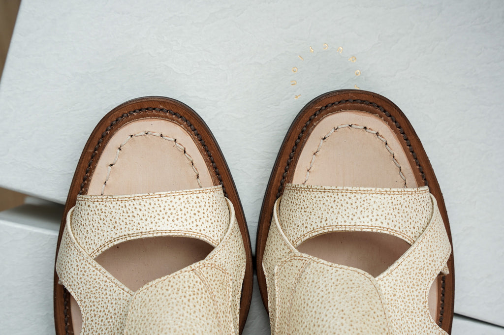 Post Production "Hunt-Sandals" [WHITE]