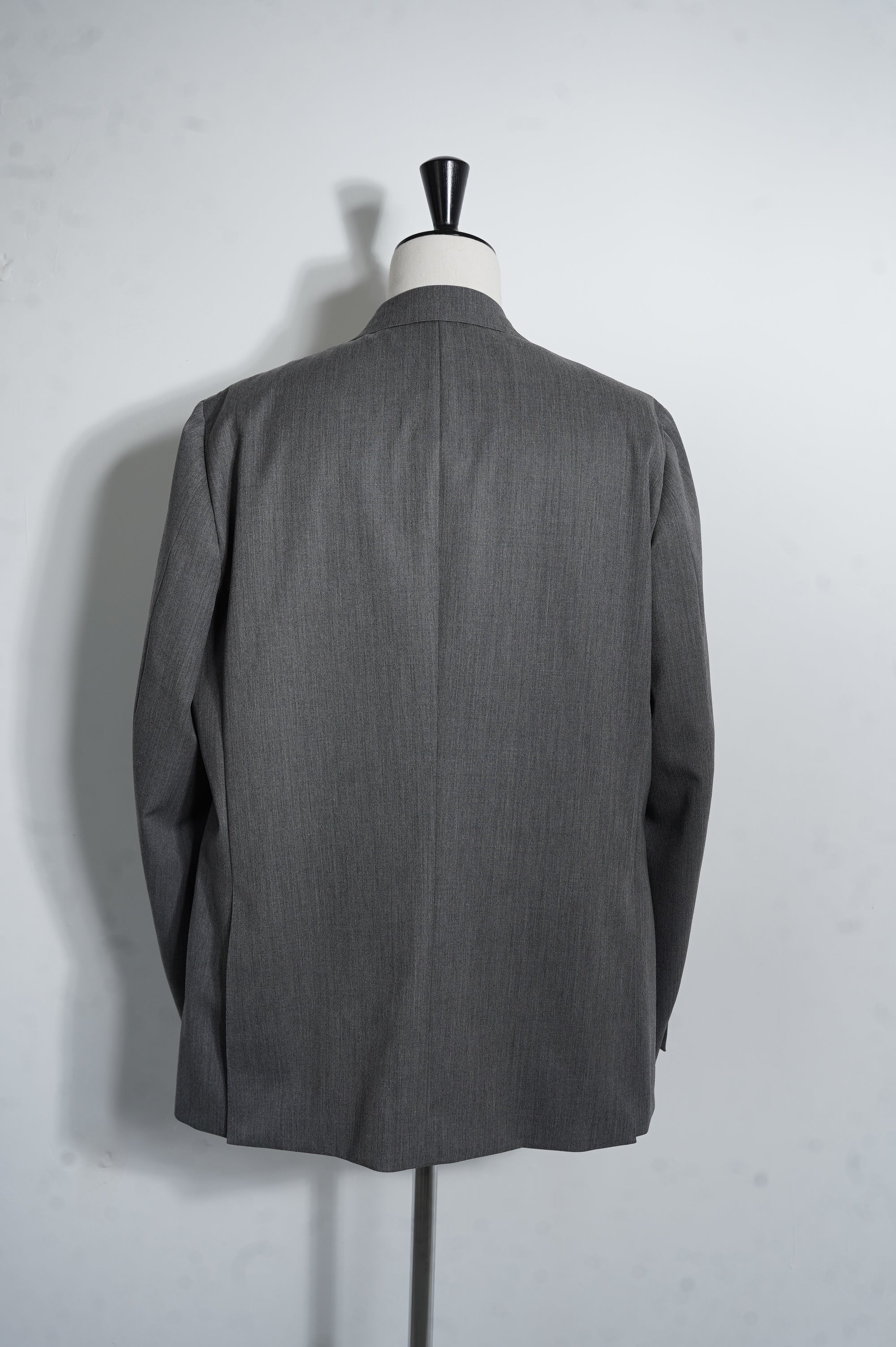 REVERBERATE "SUIT JACKET SINGLE"
