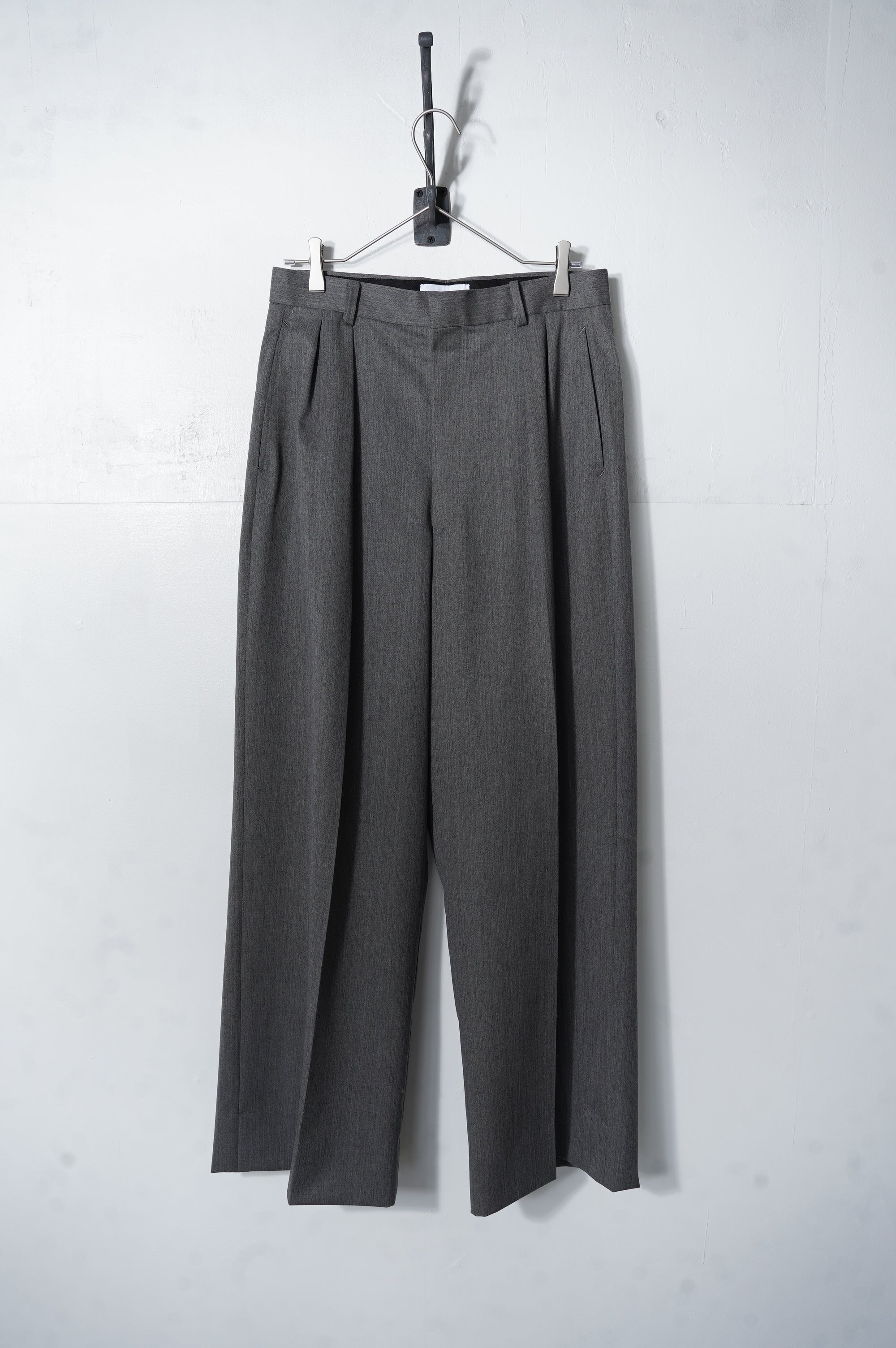 REVERBERATE "SUIT TROUSERS"
