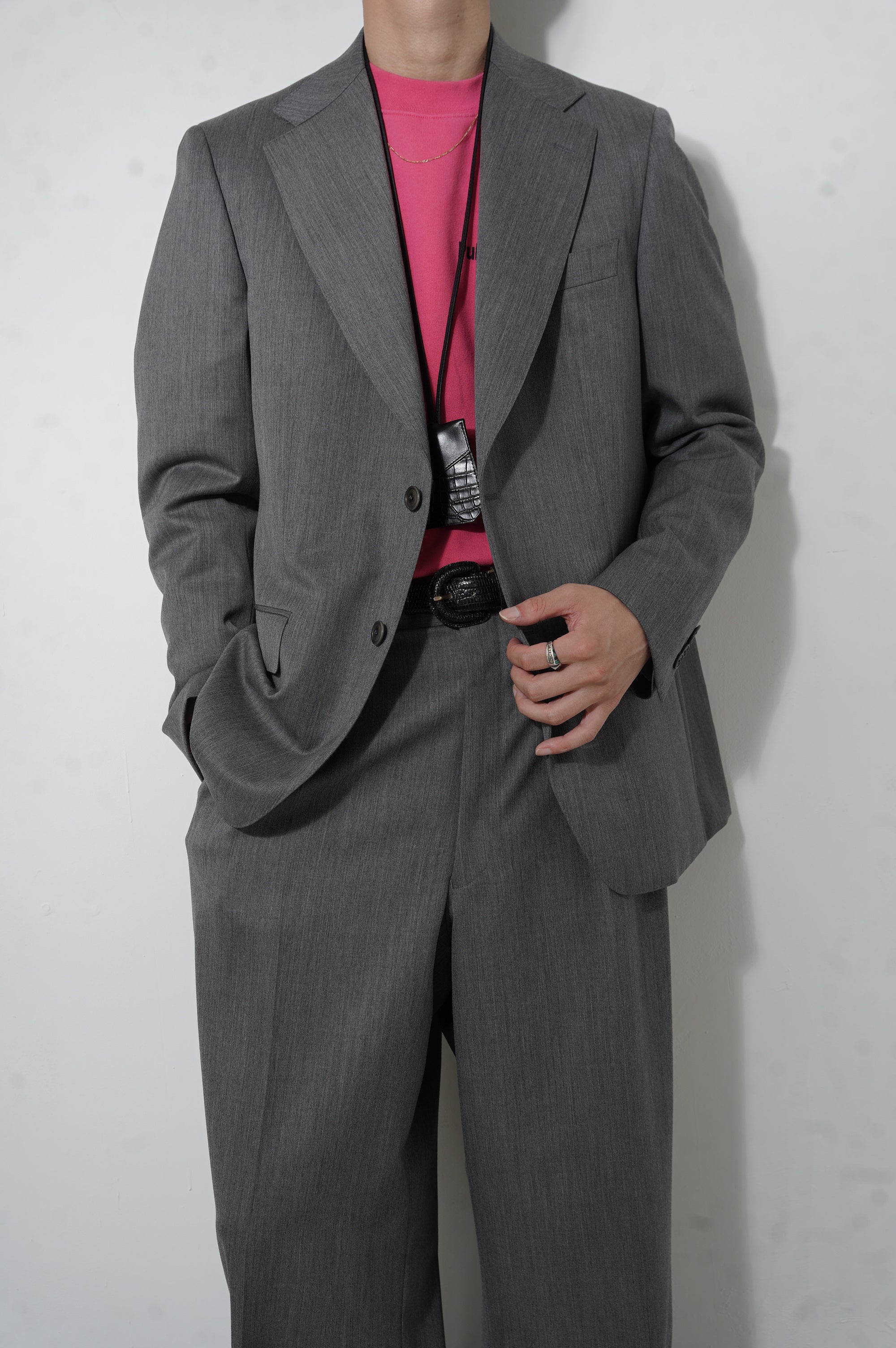 REVERBERATE "SUIT JACKET SINGLE"