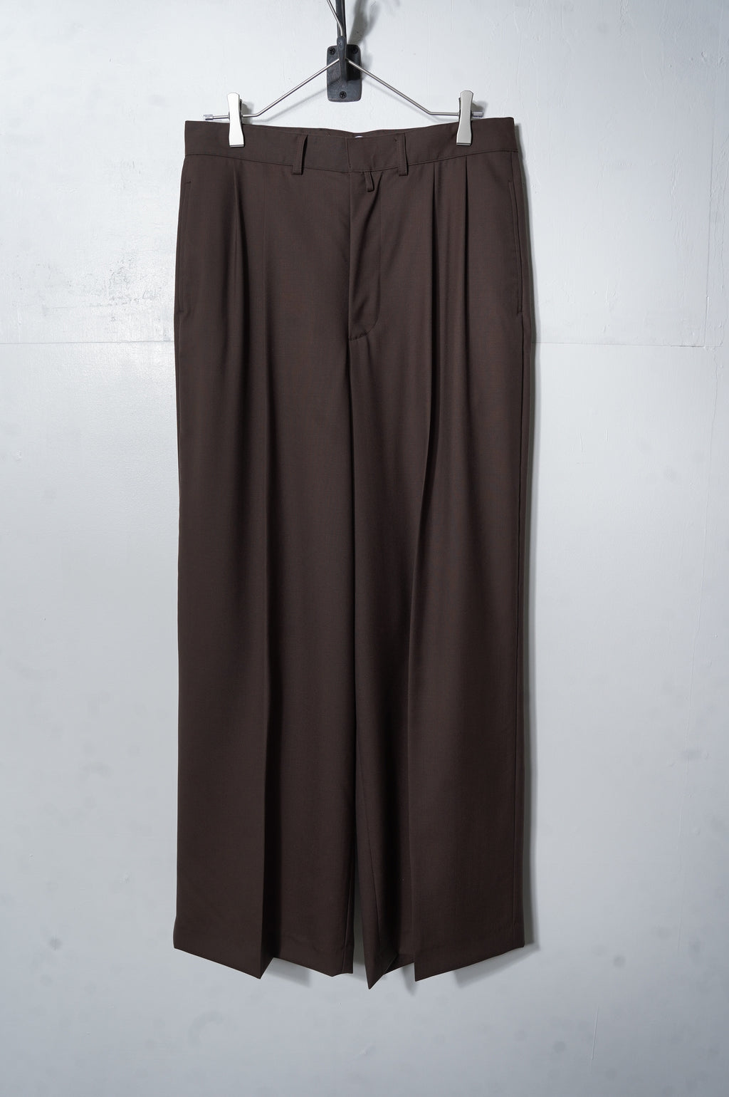 REVERBERATE "TACKED TROUSERS"