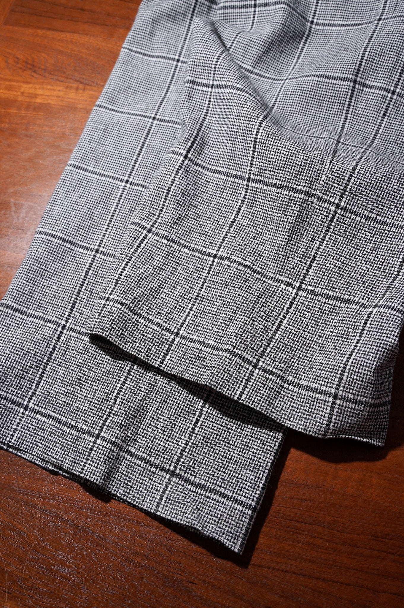 m's braque "TUCKED BAGGY PANTS" [BLACK&WHITE]