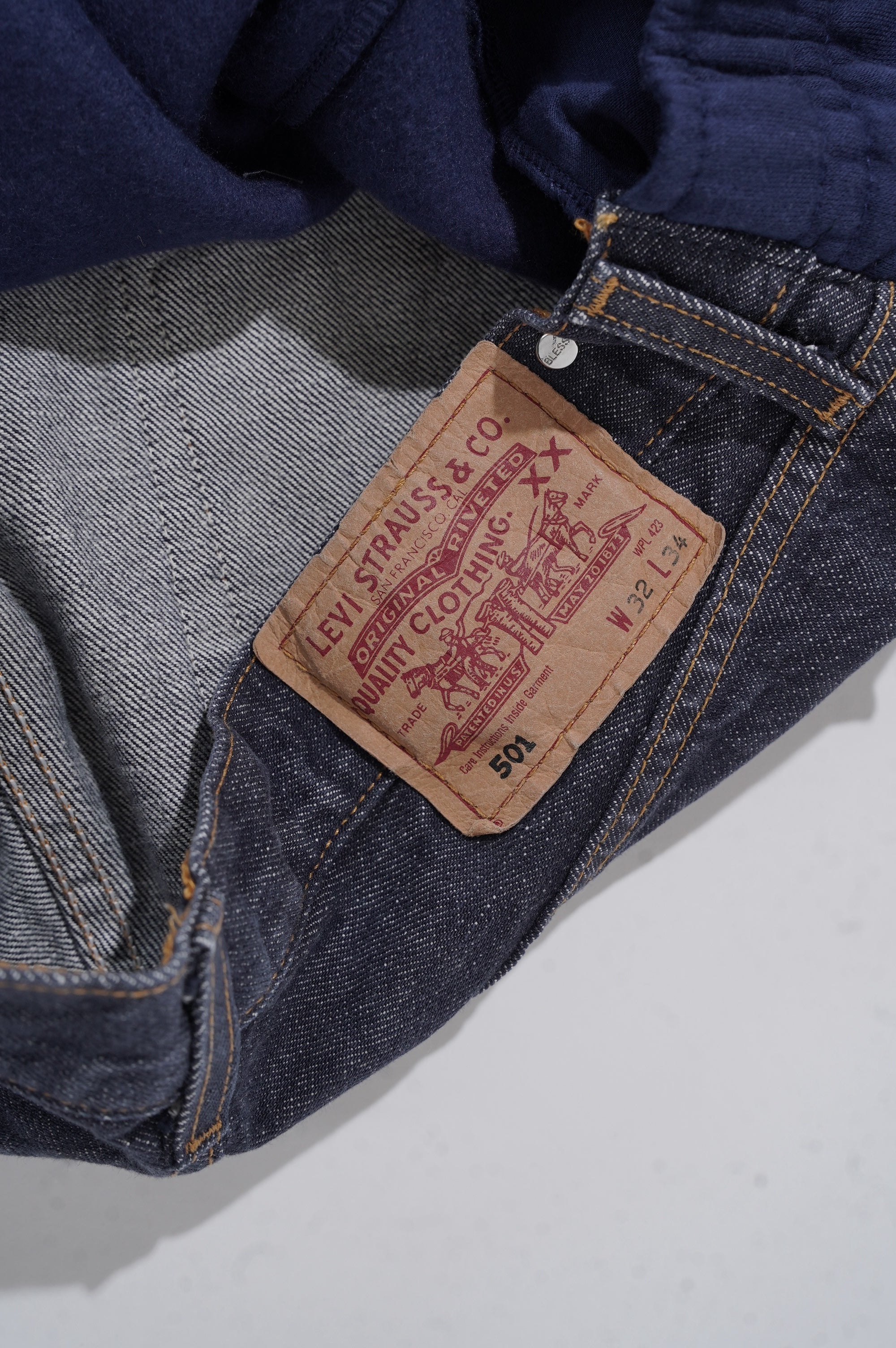 BLESS "OVER JOGGING JEANS"　［NAVY/DENIMBLUE］