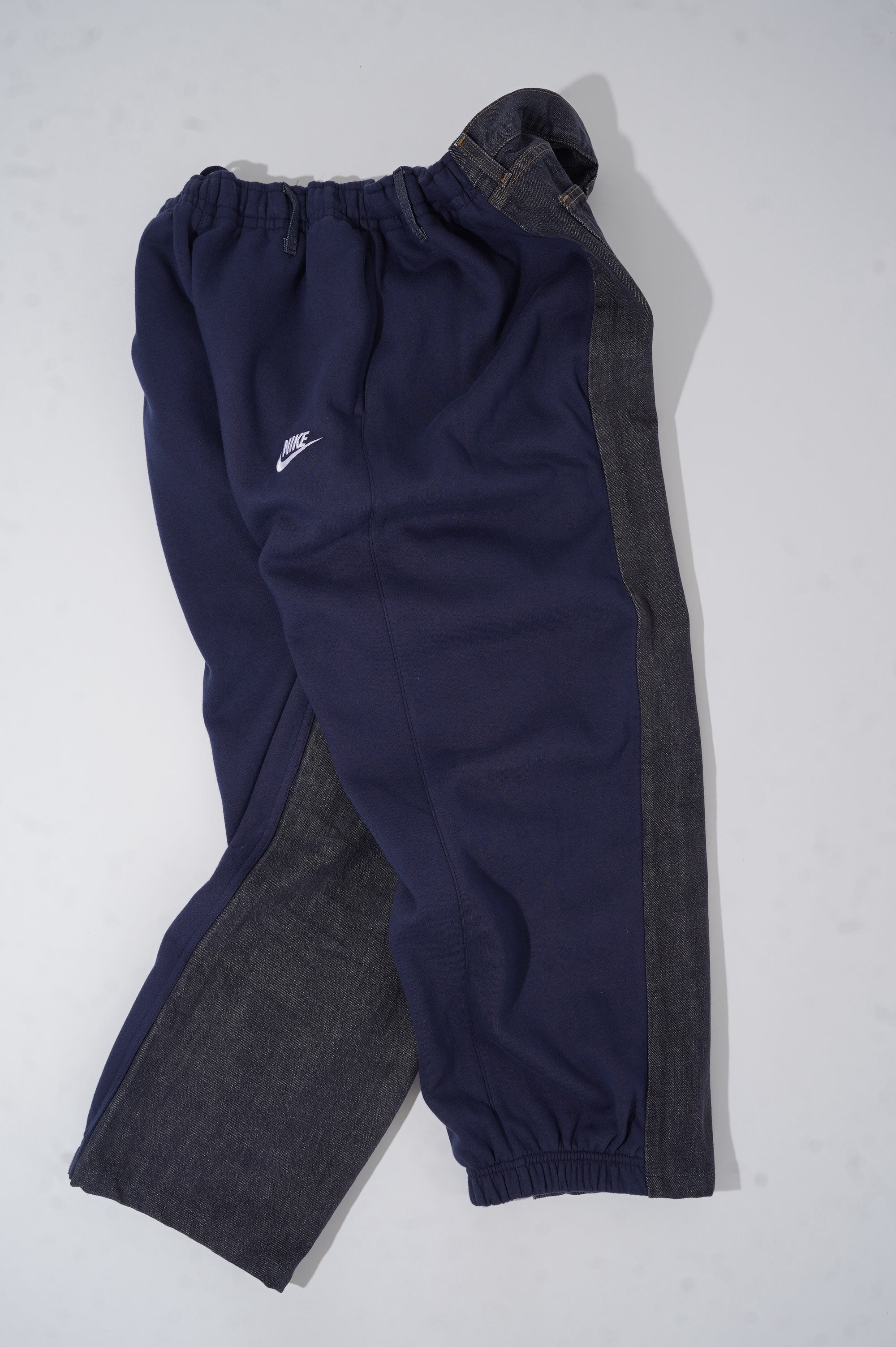 BLESS "OVER JOGGING JEANS"　［NAVY/DENIMBLUE］