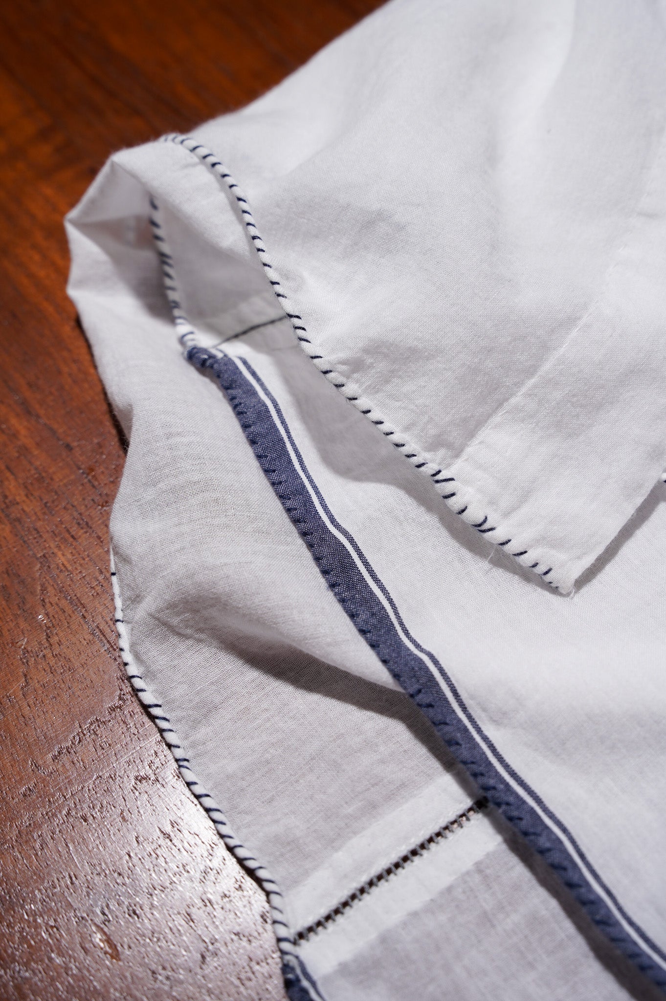 MAATEE&SONS "GUPTA EMBROIDERY" [WHITE]