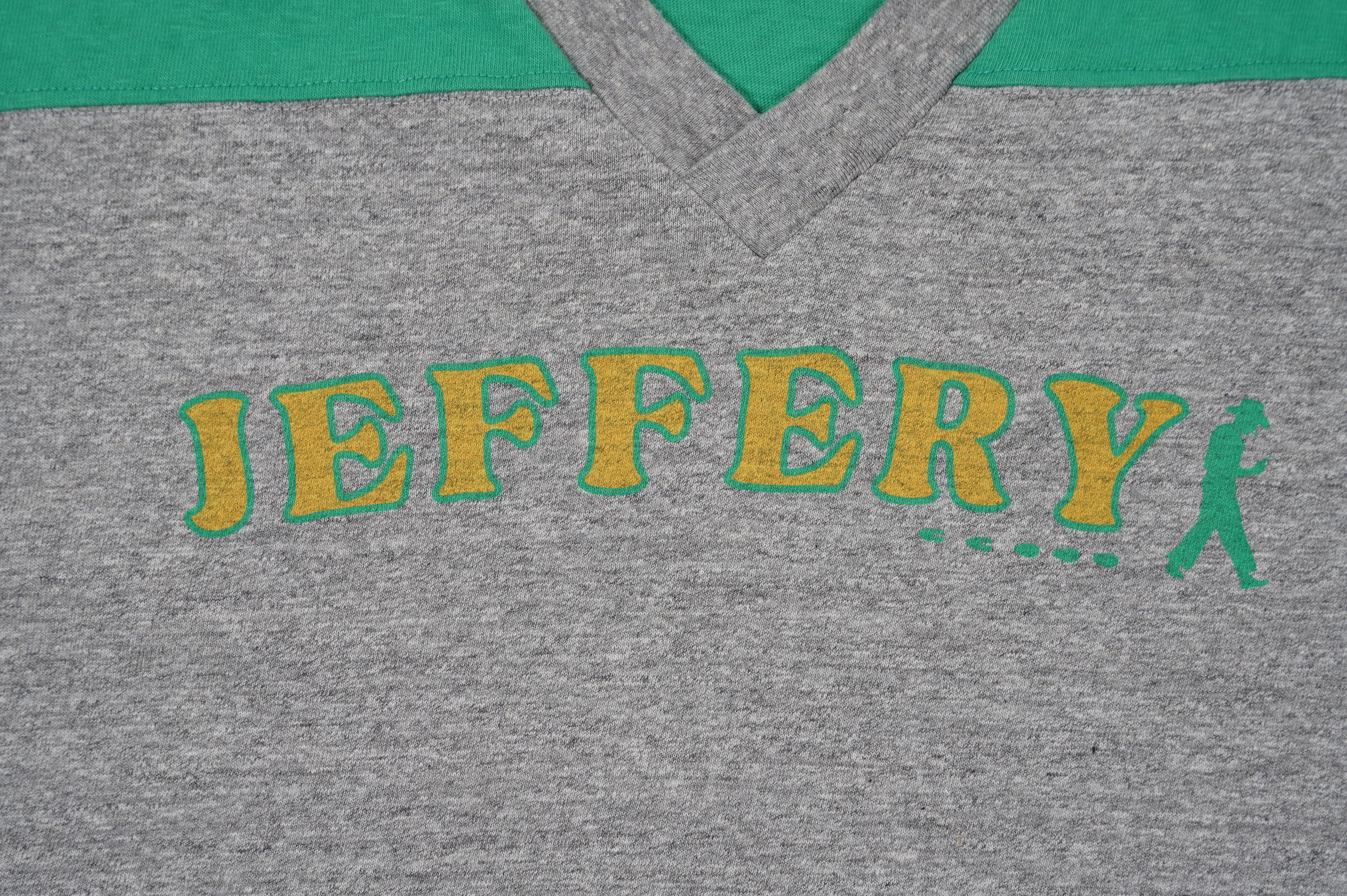 MAATEE&SONS "PRINT TEE" [GRY JEFFERY]