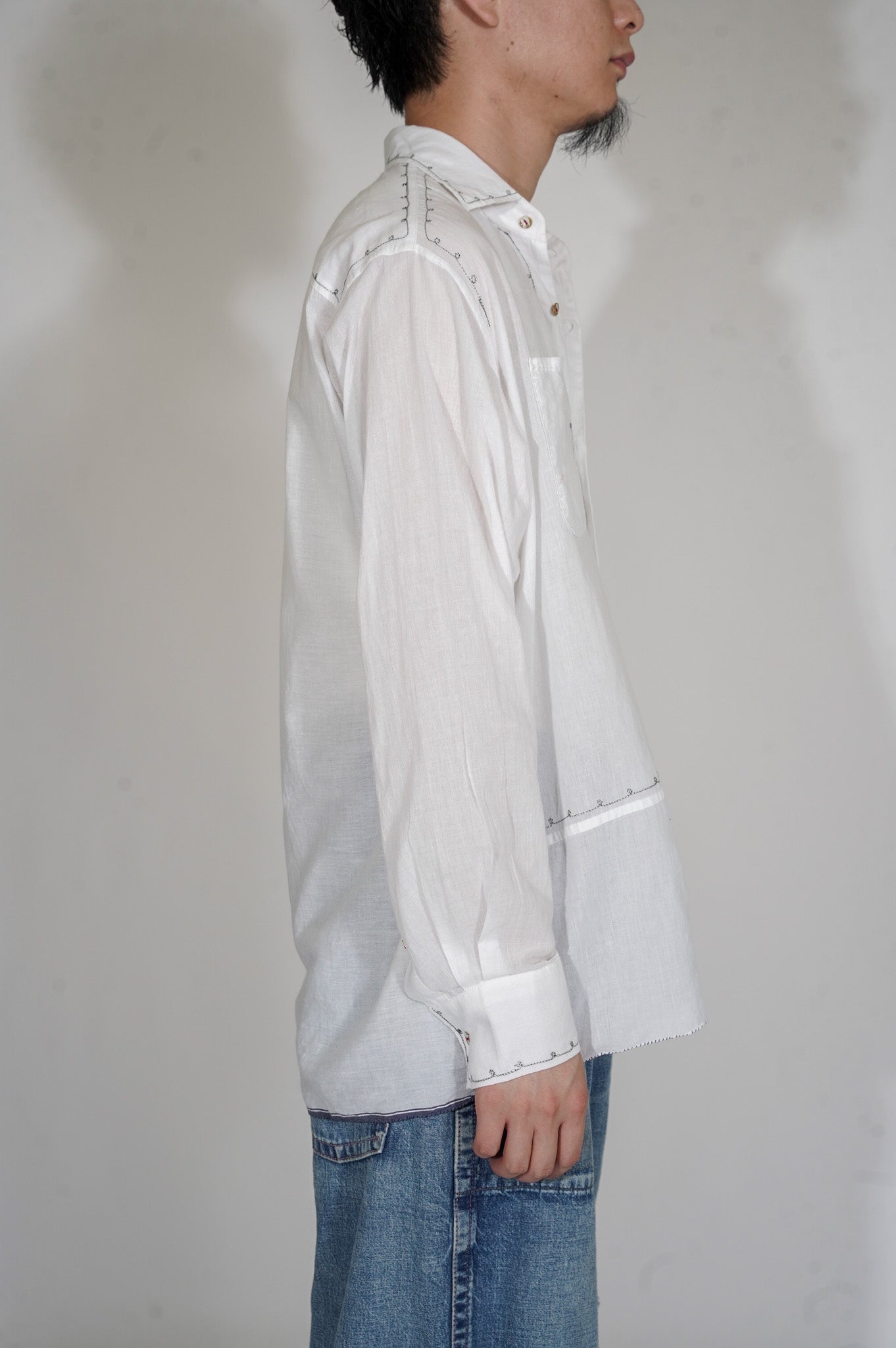 MAATEE&SONS "GUPTA EMBROIDERY" [WHITE]