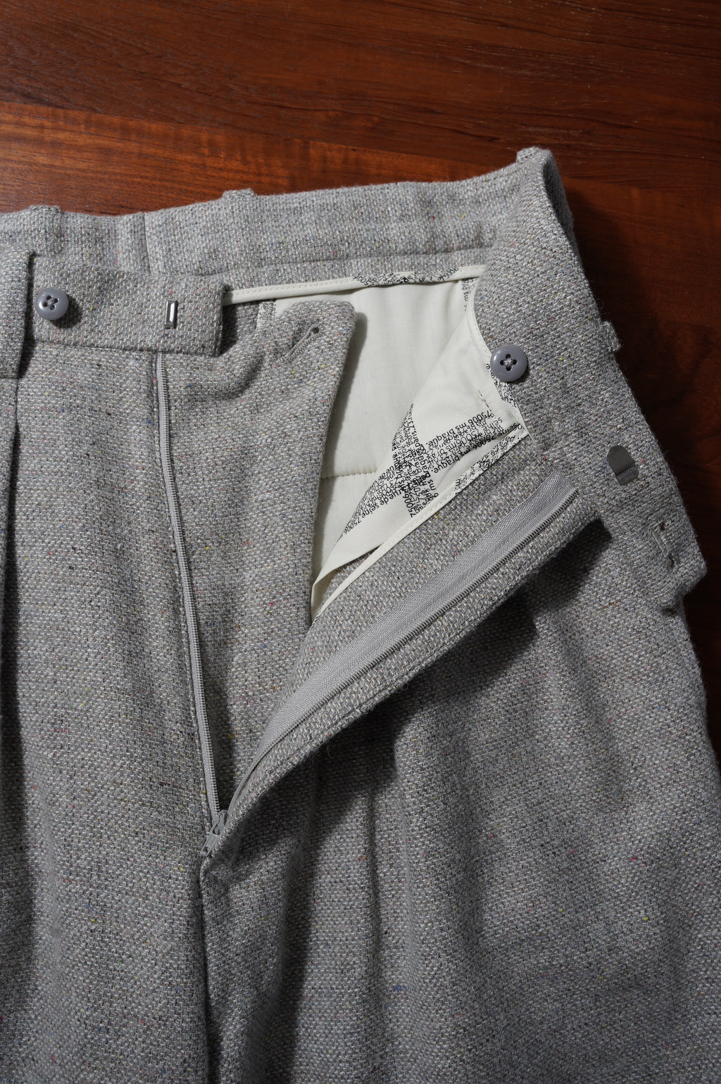 m's braque "TUCKED BAGGY PANTS" ［LIGHT GRAY MIX］