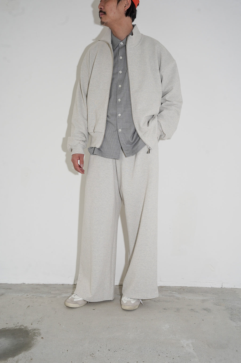 REVERBERATE "TRACK PANTS" [OATMEAL]