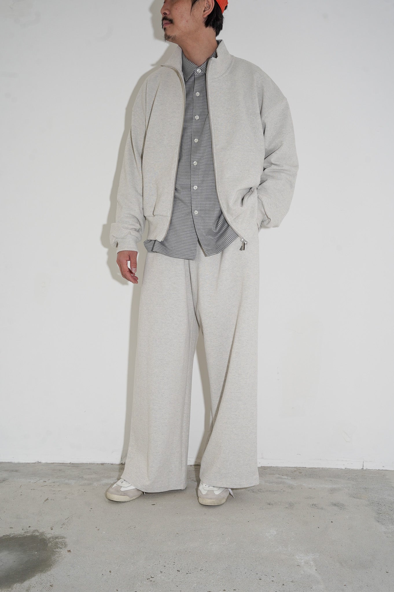 REVERBERATE "TRACK PANTS" [OATMEAL]