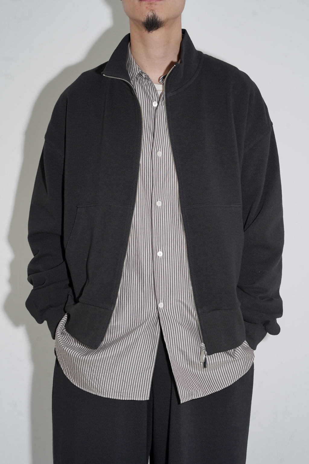 REVERBERATE "TRACK JACKET" [BLACK]