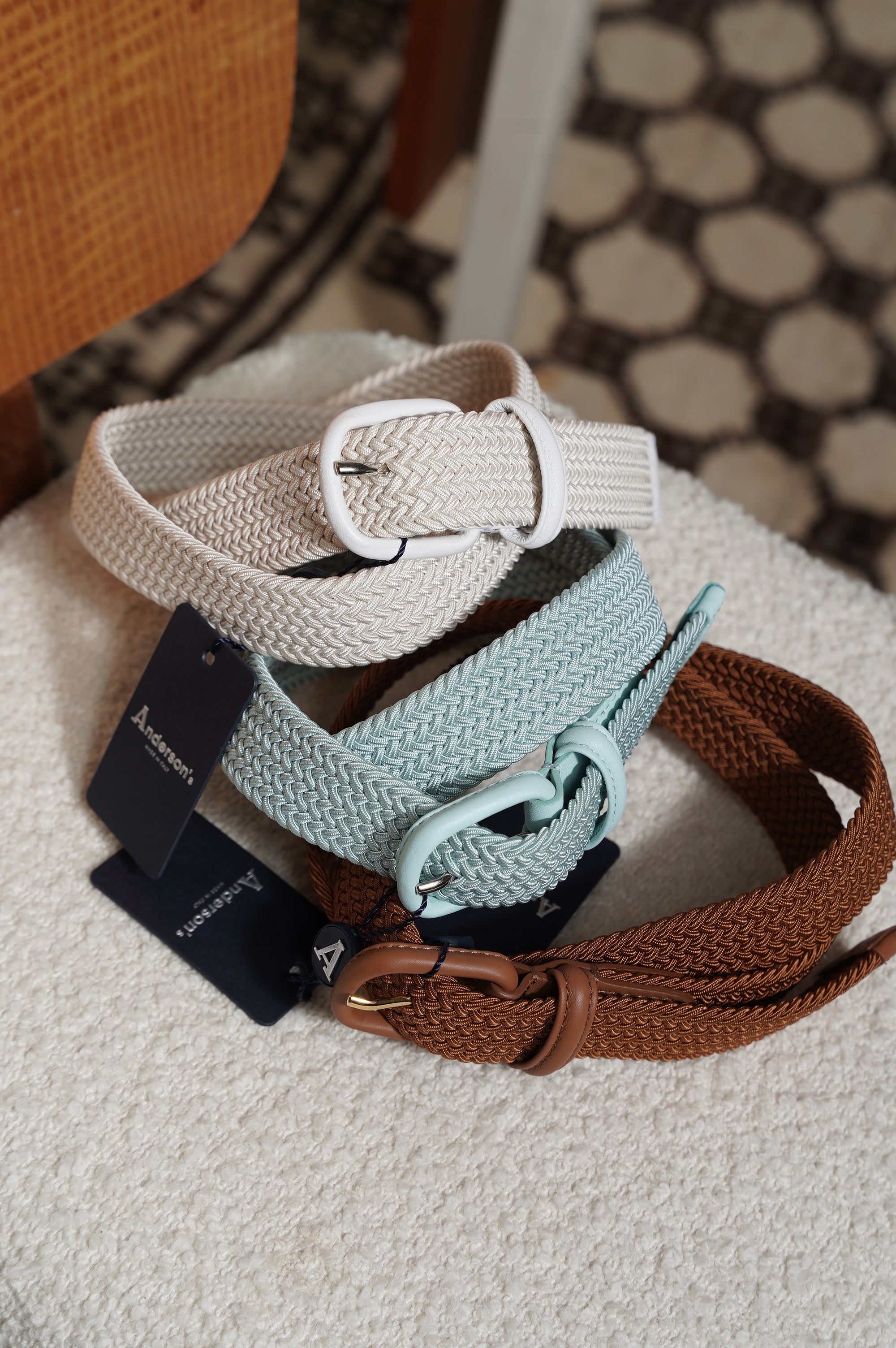 Anderson's "Ex. Rubber mesh belt"