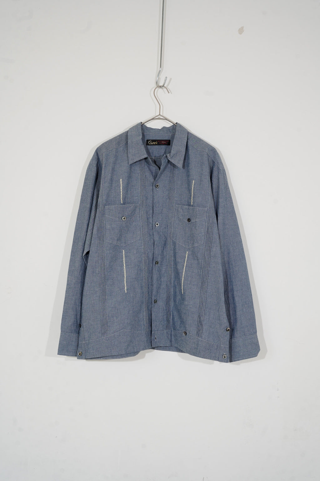Gurank "Guayabera"