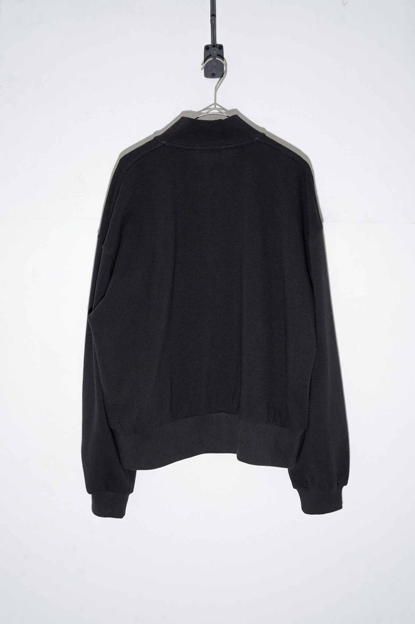 REVERBERATE "TRACK JACKET" [BLACK]