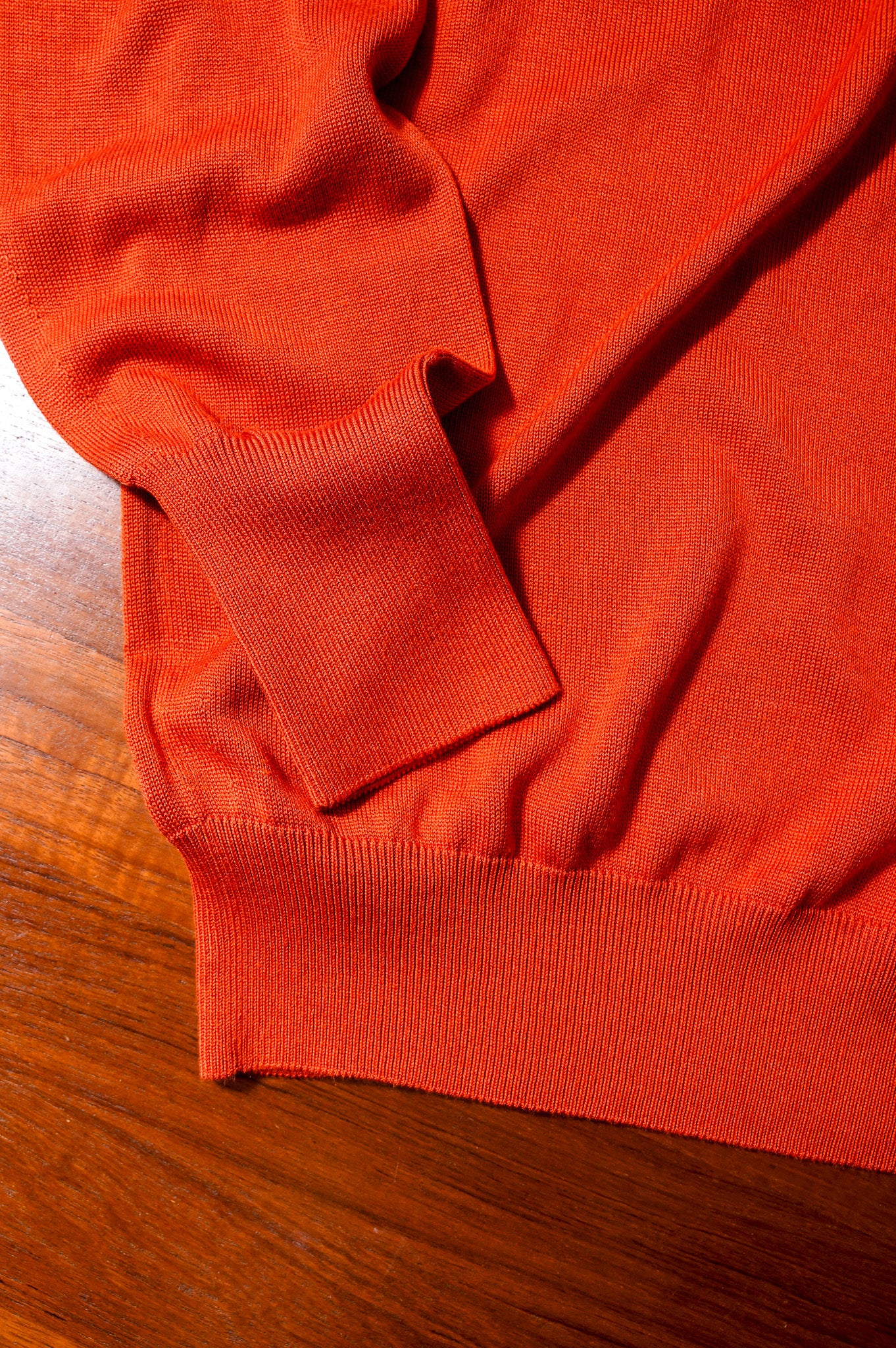 Olde H & Daughter "SILK PLANE STITCH CREW NECK" [SALSA]
