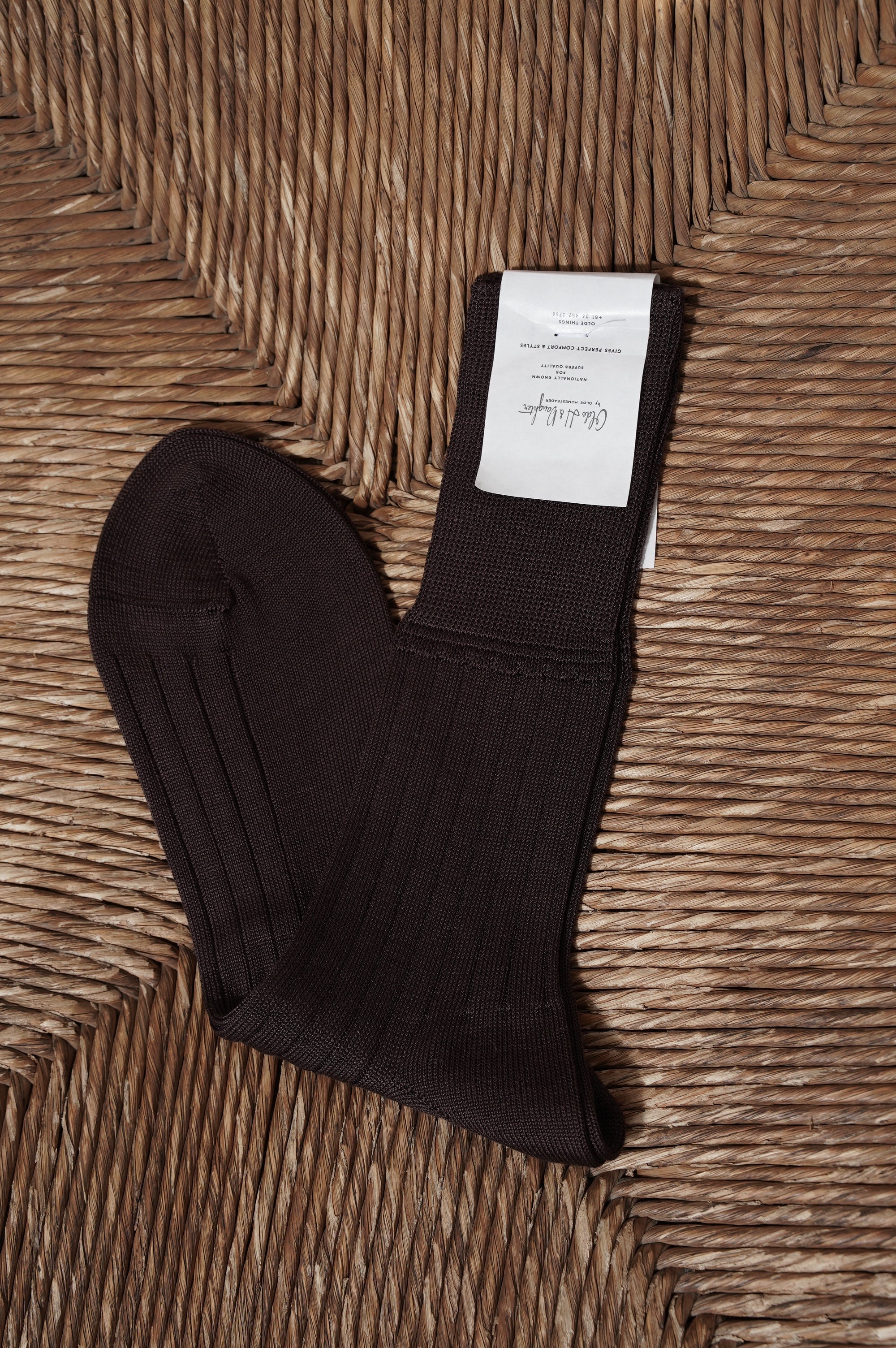 Olde H & daughter "SILK RIB SOCKS" [espresso]