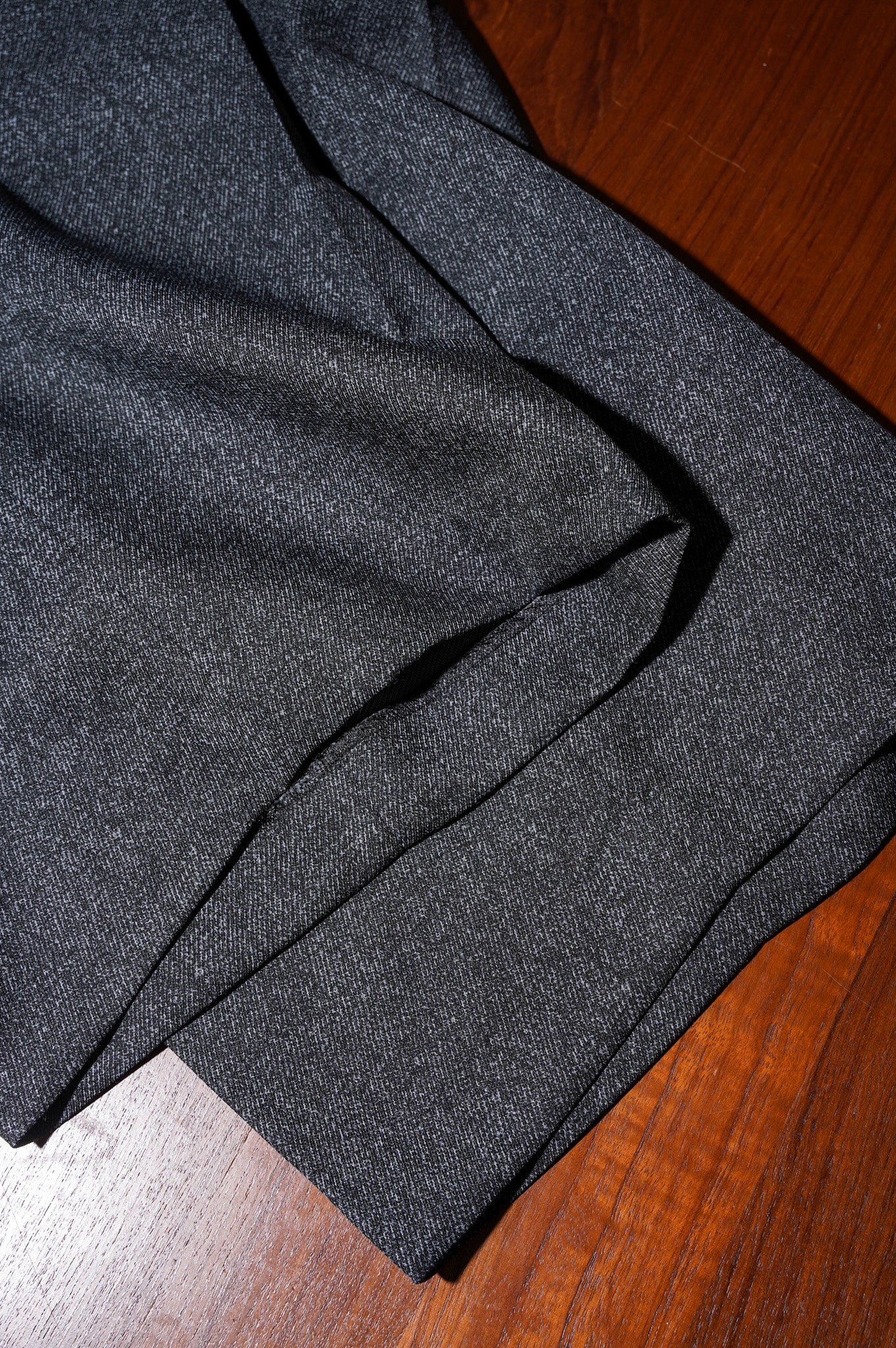 REVERBERATE "TACKED TROUSERS" [BLACK]