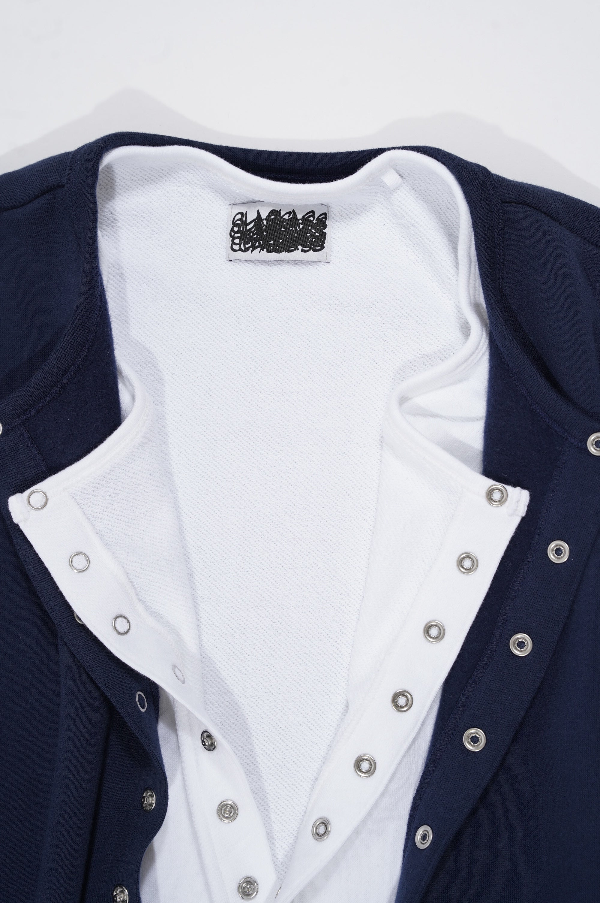 class "CCGA11UNI" [NAVY×WHITE]