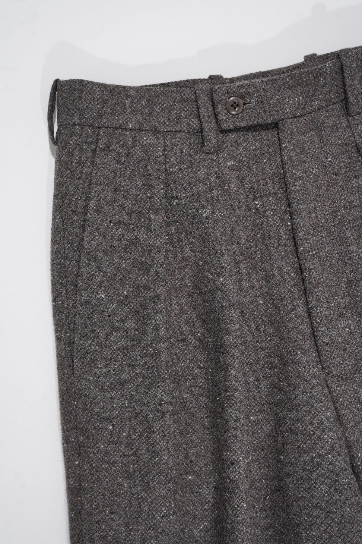 m's braque "TUCKED BAGGY PANTS" [MOCHA GREY]