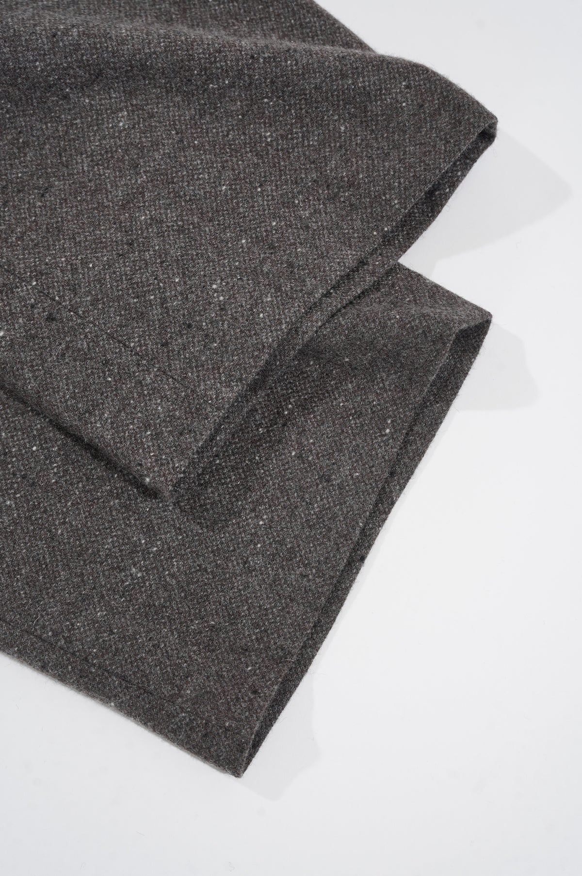 m's braque "TUCKED BAGGY PANTS" [MOCHA GREY]