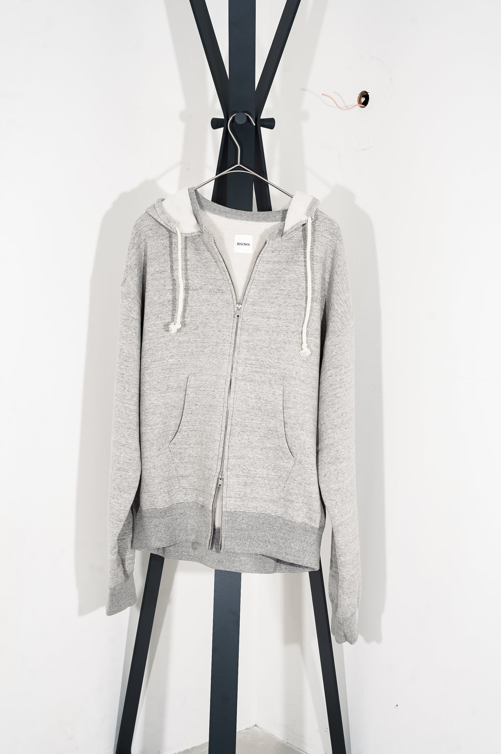 BISOWN "AFTER HOODIE ZIP UP SWEAT" [TOP GRAY]